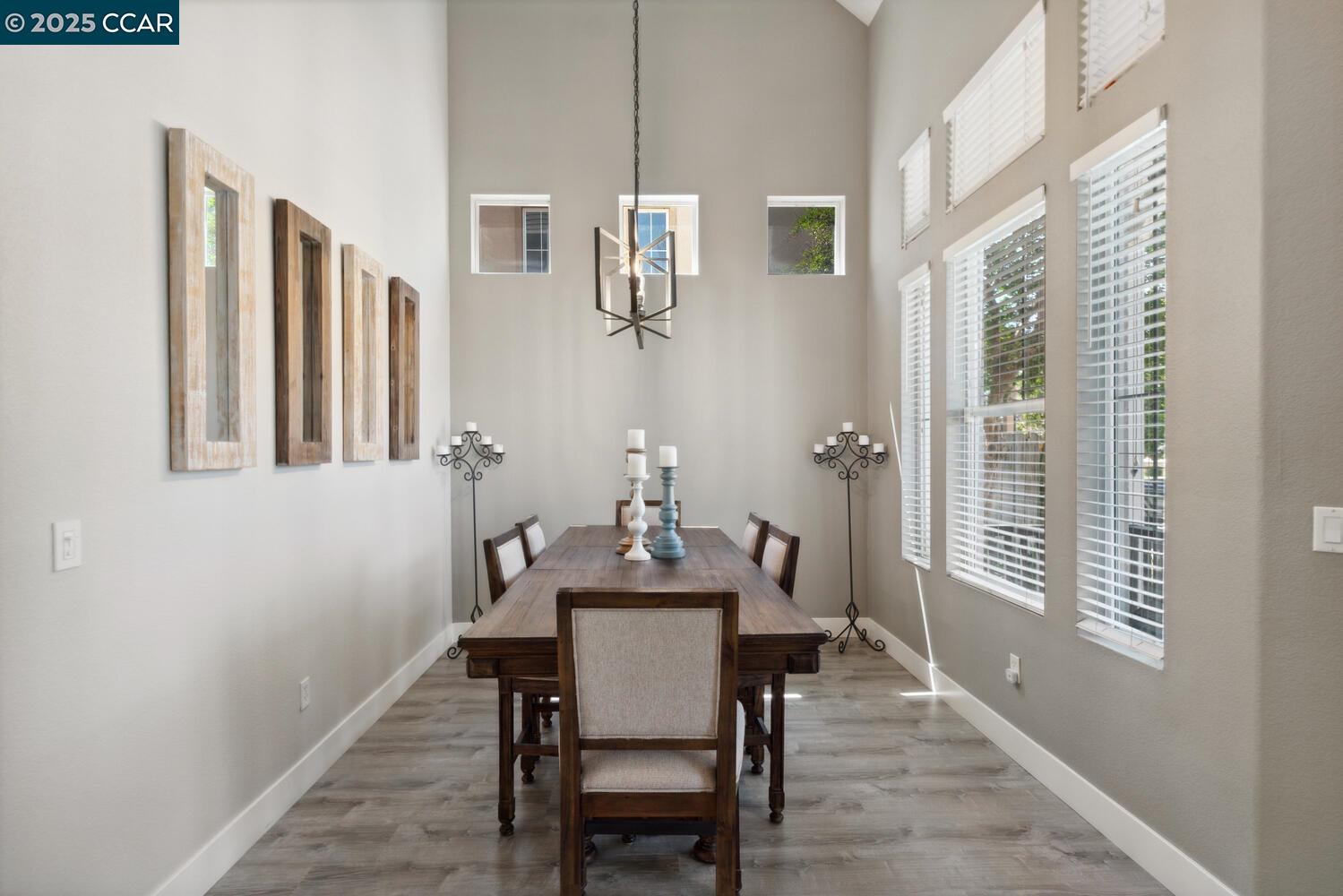 Detail Gallery Image 17 of 59 For 96 Heritage Way, Brentwood,  CA 94513 - 3 Beds | 3 Baths