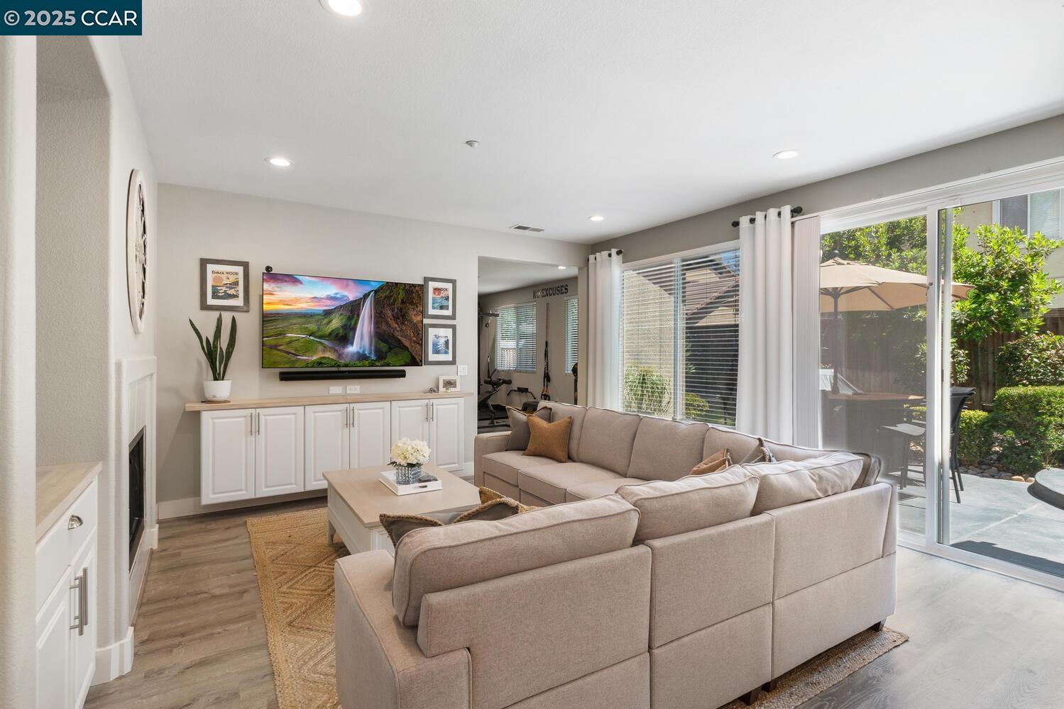 Detail Gallery Image 20 of 59 For 96 Heritage Way, Brentwood,  CA 94513 - 3 Beds | 3 Baths