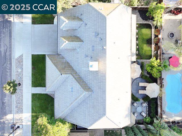 Detail Gallery Image 3 of 59 For 96 Heritage Way, Brentwood,  CA 94513 - 3 Beds | 3 Baths
