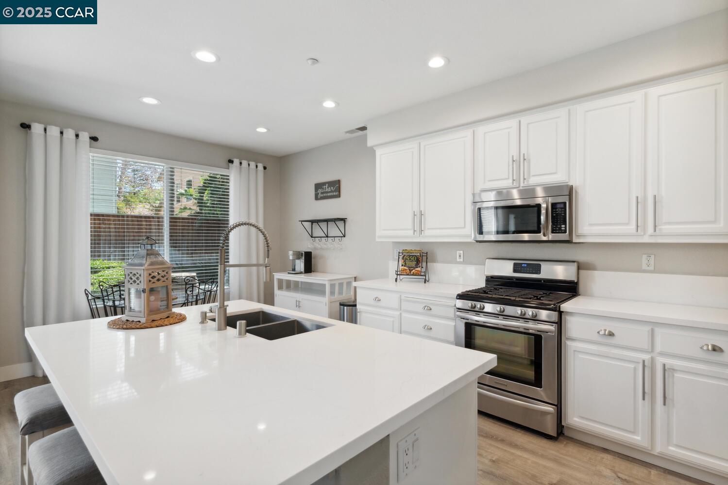 Detail Gallery Image 29 of 59 For 96 Heritage Way, Brentwood,  CA 94513 - 3 Beds | 3 Baths