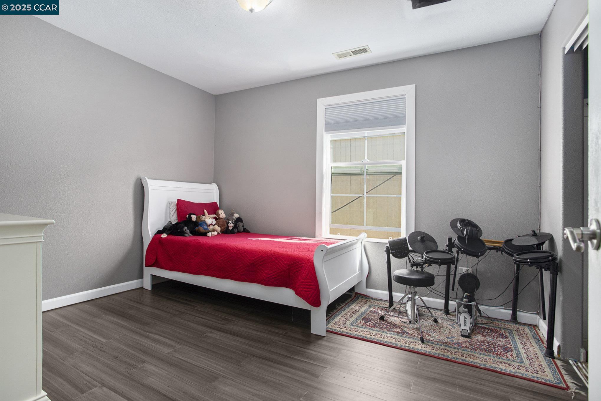 Detail Gallery Image 22 of 29 For 312 Barrett Ave, Richmond,  CA 94801 - 4 Beds | 3 Baths