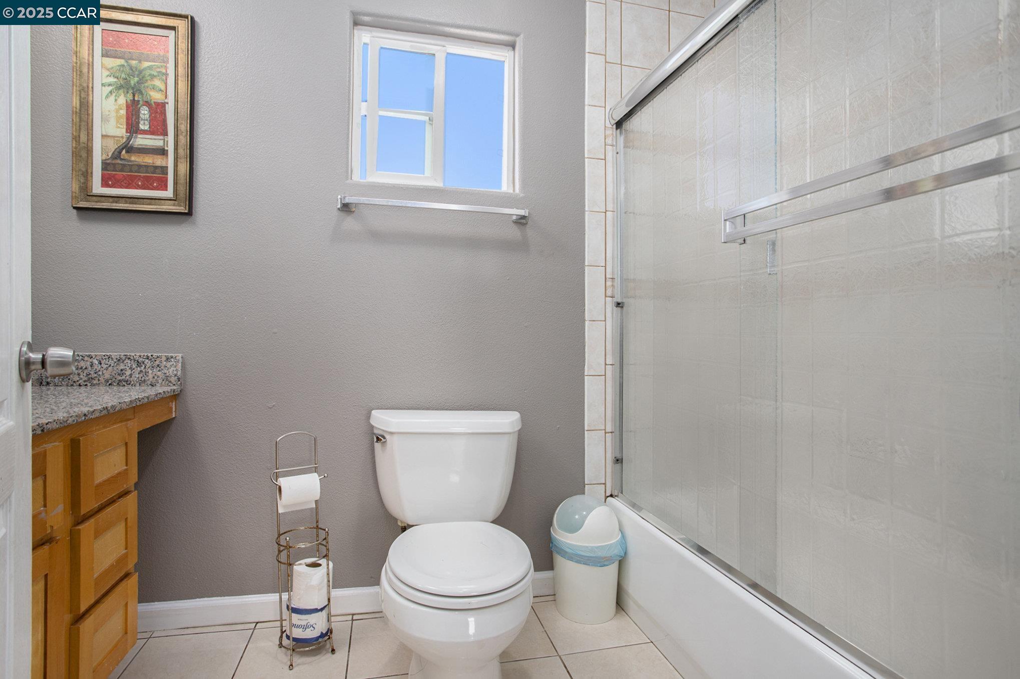 Detail Gallery Image 23 of 29 For 312 Barrett Ave, Richmond,  CA 94801 - 4 Beds | 3 Baths
