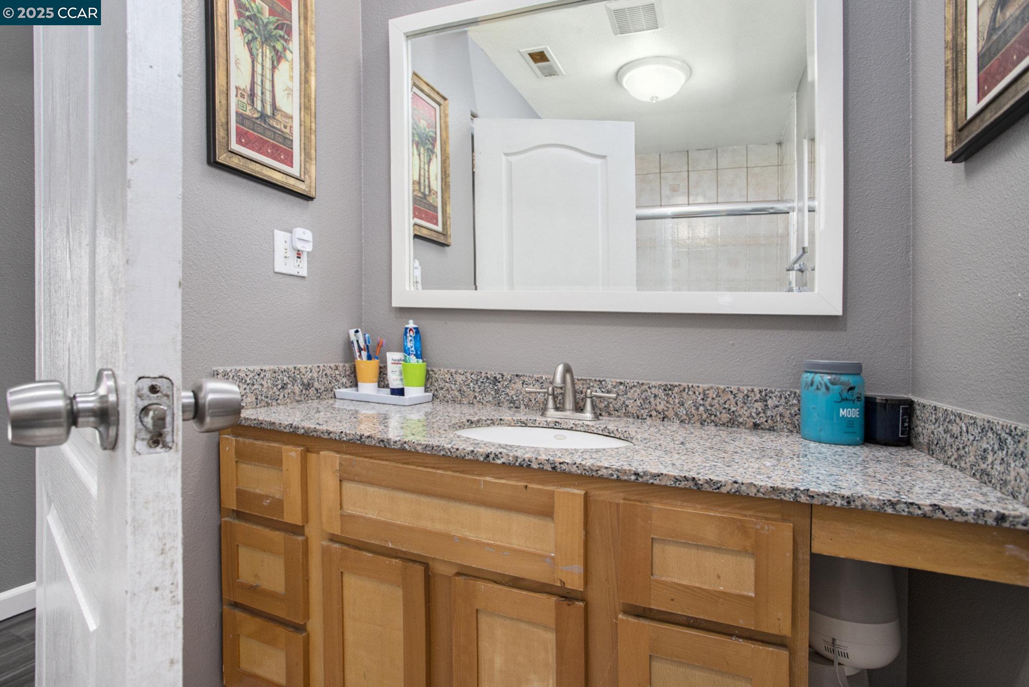 Detail Gallery Image 24 of 29 For 312 Barrett Ave, Richmond,  CA 94801 - 4 Beds | 3 Baths