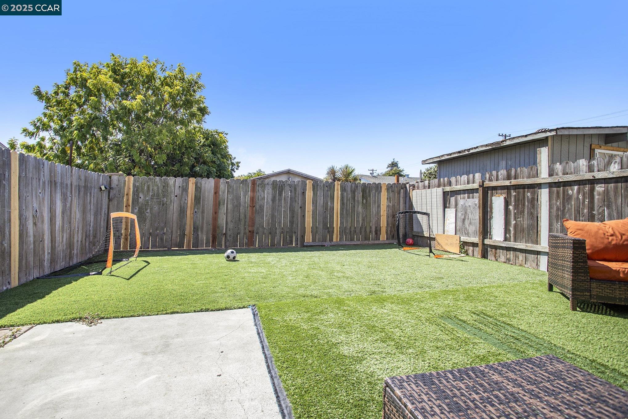 Detail Gallery Image 27 of 29 For 312 Barrett Ave, Richmond,  CA 94801 - 4 Beds | 3 Baths