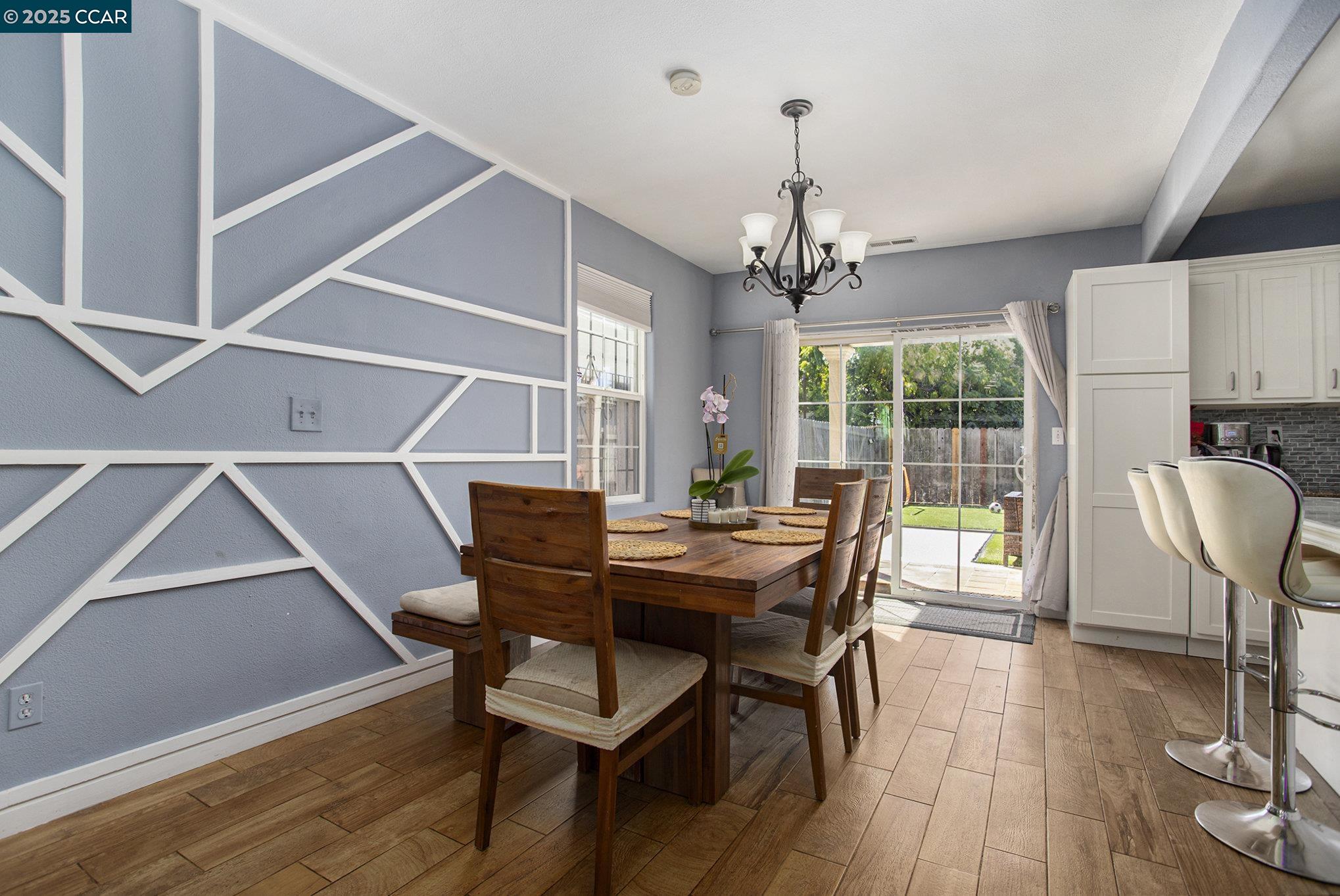 Detail Gallery Image 9 of 29 For 312 Barrett Ave, Richmond,  CA 94801 - 4 Beds | 3 Baths