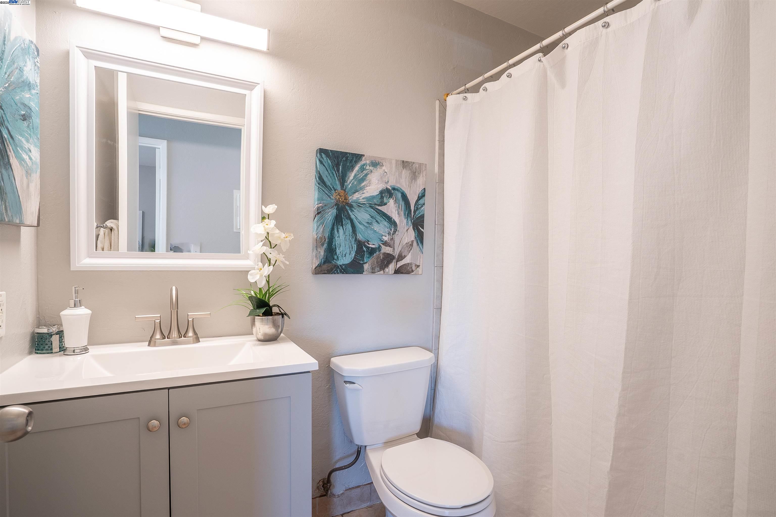 Detail Gallery Image 18 of 27 For 325 San Miguel Ct #2,  Milpitas,  CA 95035 - 2 Beds | 1 Baths