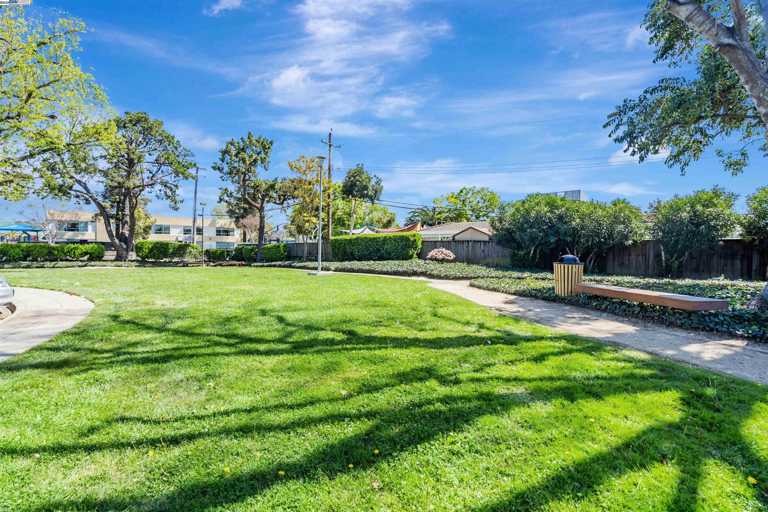 Detail Gallery Image 23 of 27 For 325 San Miguel Ct #2,  Milpitas,  CA 95035 - 2 Beds | 1 Baths