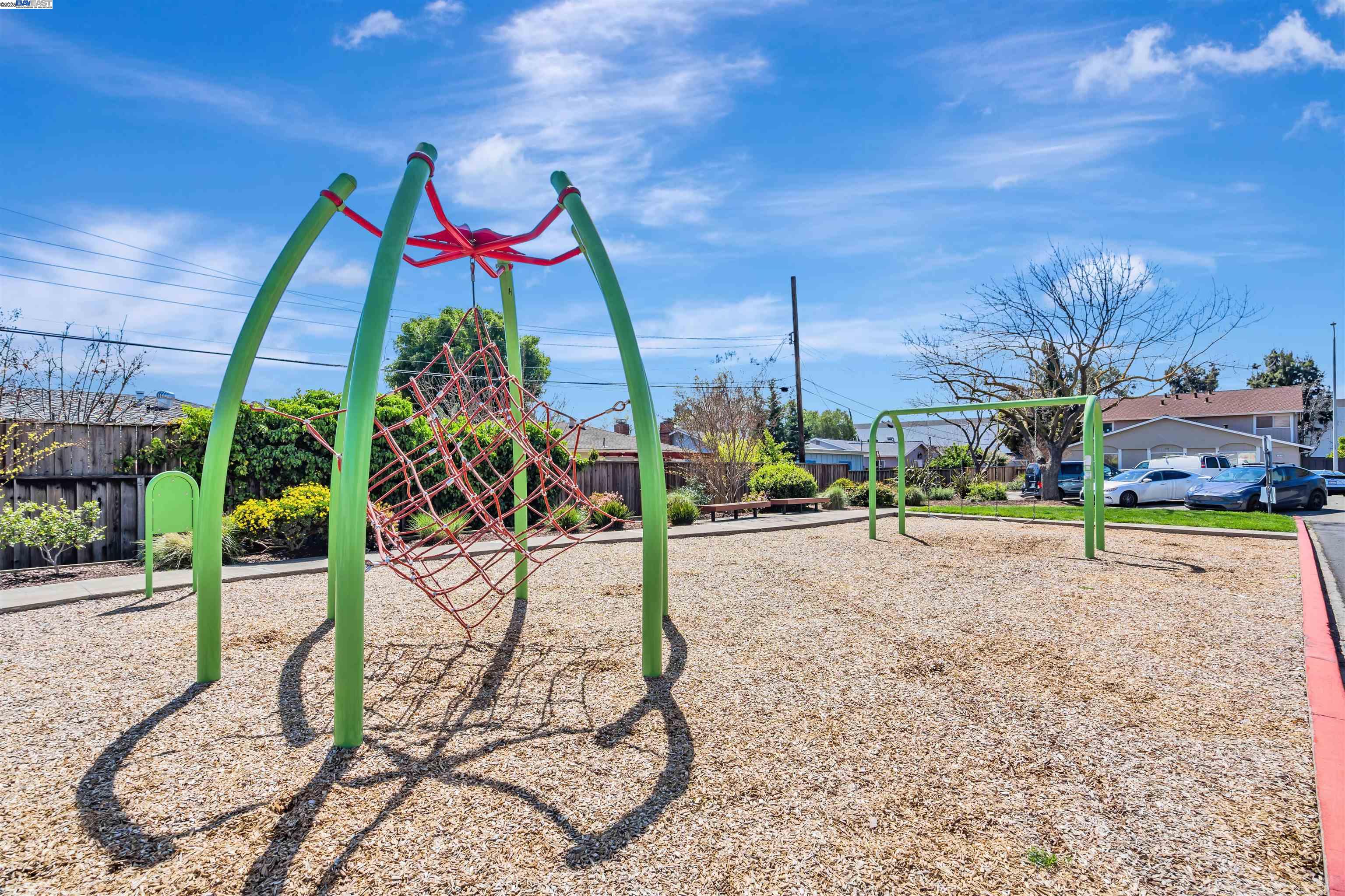 Detail Gallery Image 25 of 27 For 325 San Miguel Ct #2,  Milpitas,  CA 95035 - 2 Beds | 1 Baths