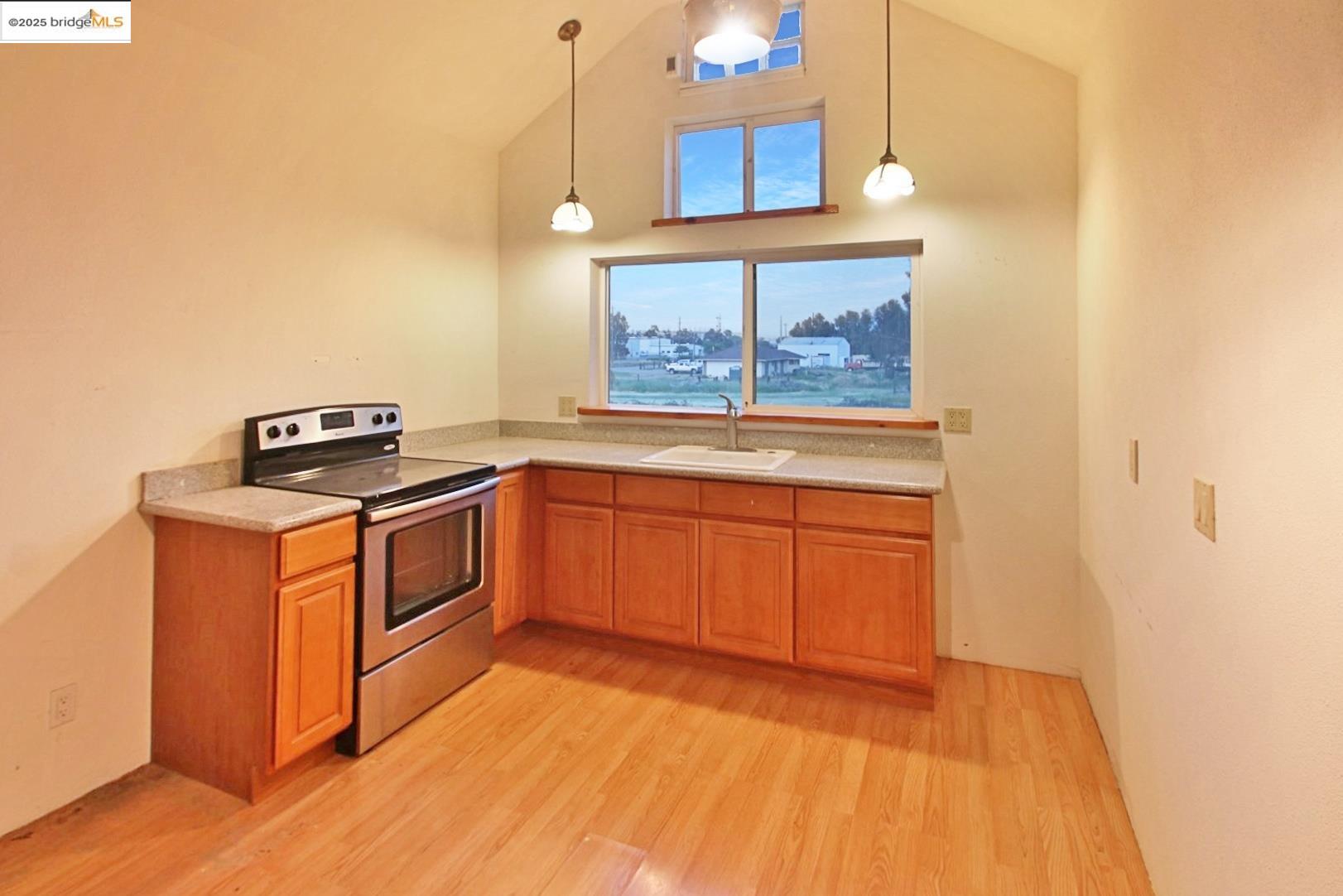 Detail Gallery Image 34 of 60 For 15685 Kelso Road, Mountain House,  CA 95391 - 4 Beds | 3 Baths