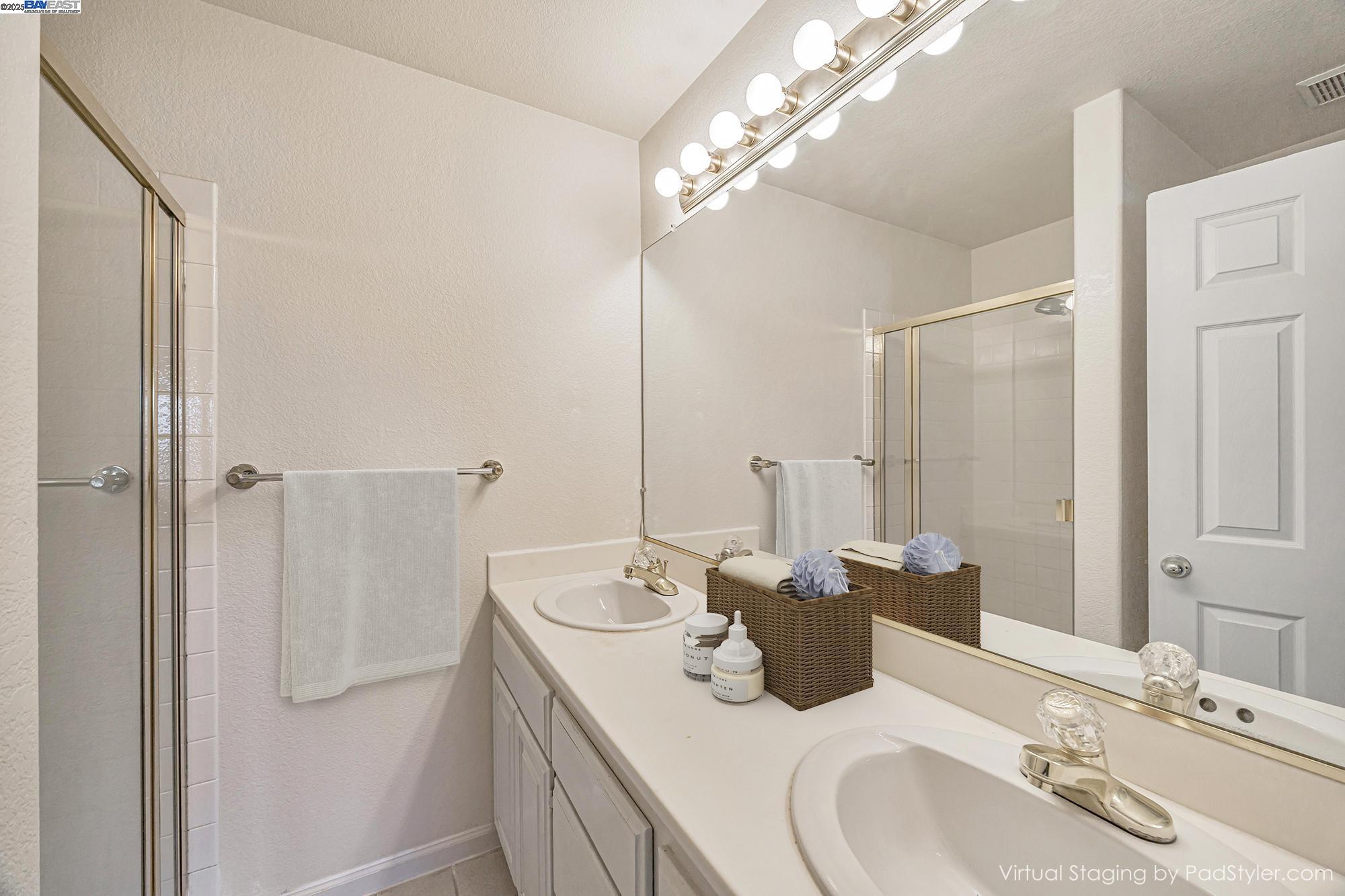 Detail Gallery Image 19 of 31 For 312 Treasure Island Dr, Belmont,  CA 94002 - 3 Beds | 3/1 Baths