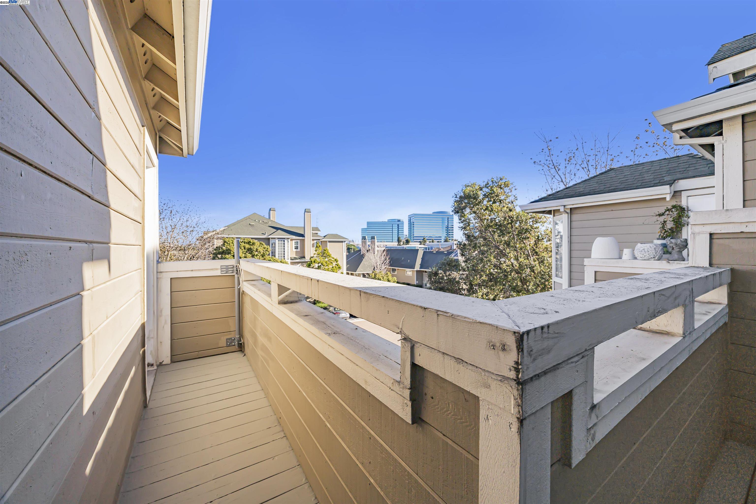 Detail Gallery Image 22 of 31 For 312 Treasure Island Dr, Belmont,  CA 94002 - 3 Beds | 3/1 Baths