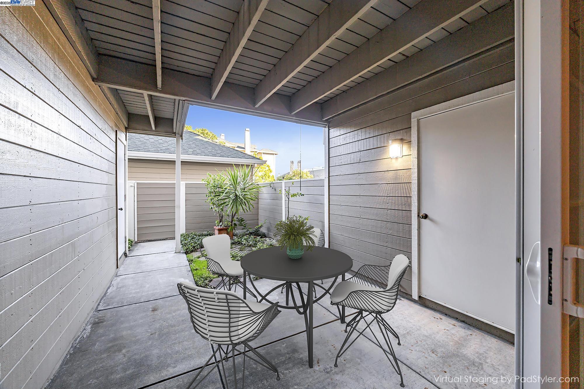 Detail Gallery Image 7 of 31 For 312 Treasure Island Dr, Belmont,  CA 94002 - 3 Beds | 3/1 Baths