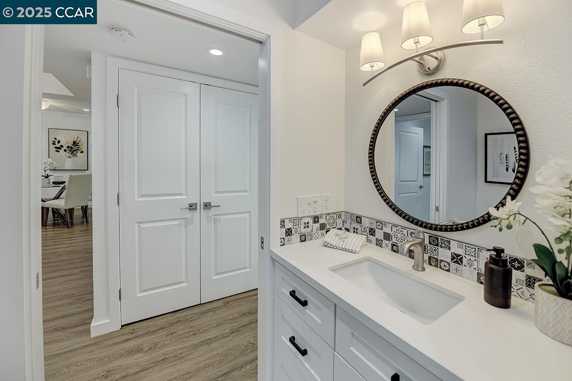 Detail Gallery Image 23 of 56 For 1317 Stanley Dollar Dr #4,  Walnut Creek,  CA 94595 - 2 Beds | 2 Baths