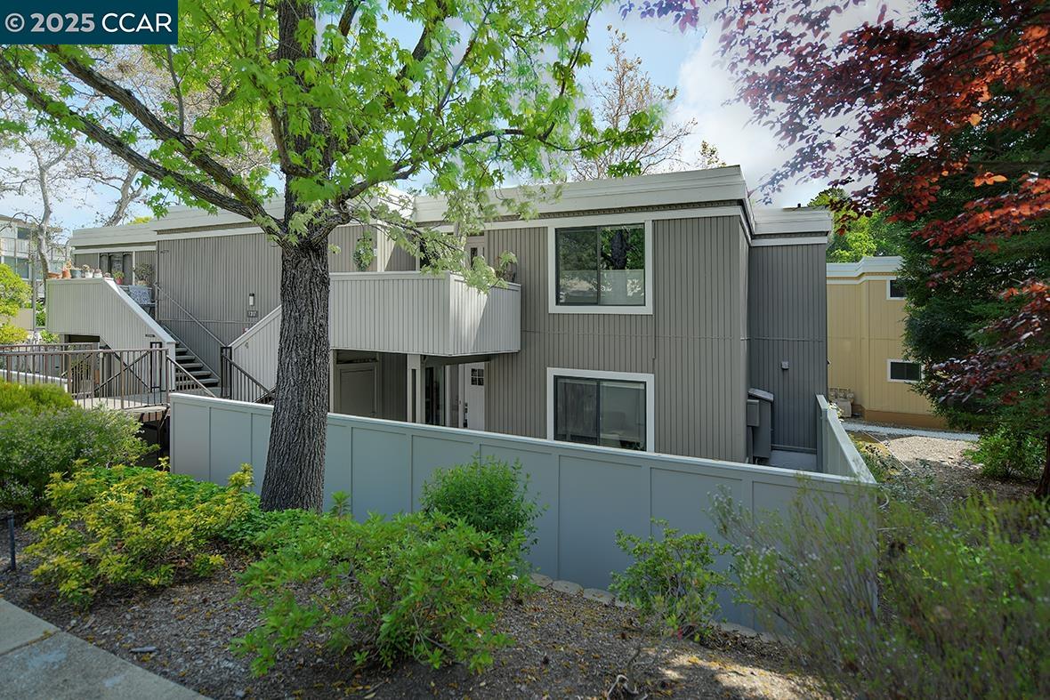 Detail Gallery Image 42 of 56 For 1317 Stanley Dollar Dr #4,  Walnut Creek,  CA 94595 - 2 Beds | 2 Baths