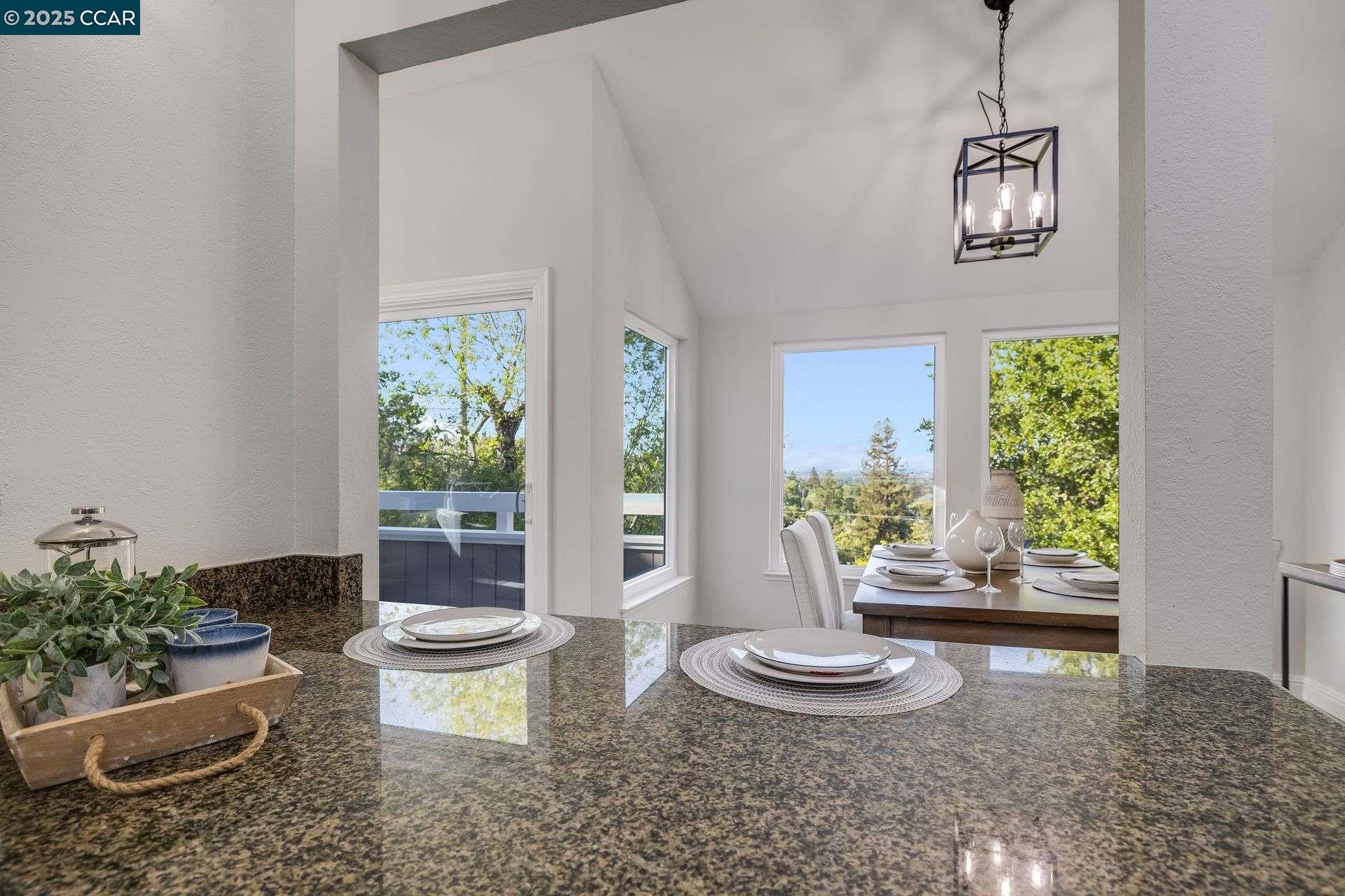 Detail Gallery Image 15 of 33 For 1658 Terrace Way, Walnut Creek,  CA 94597 - 2 Beds | 2 Baths