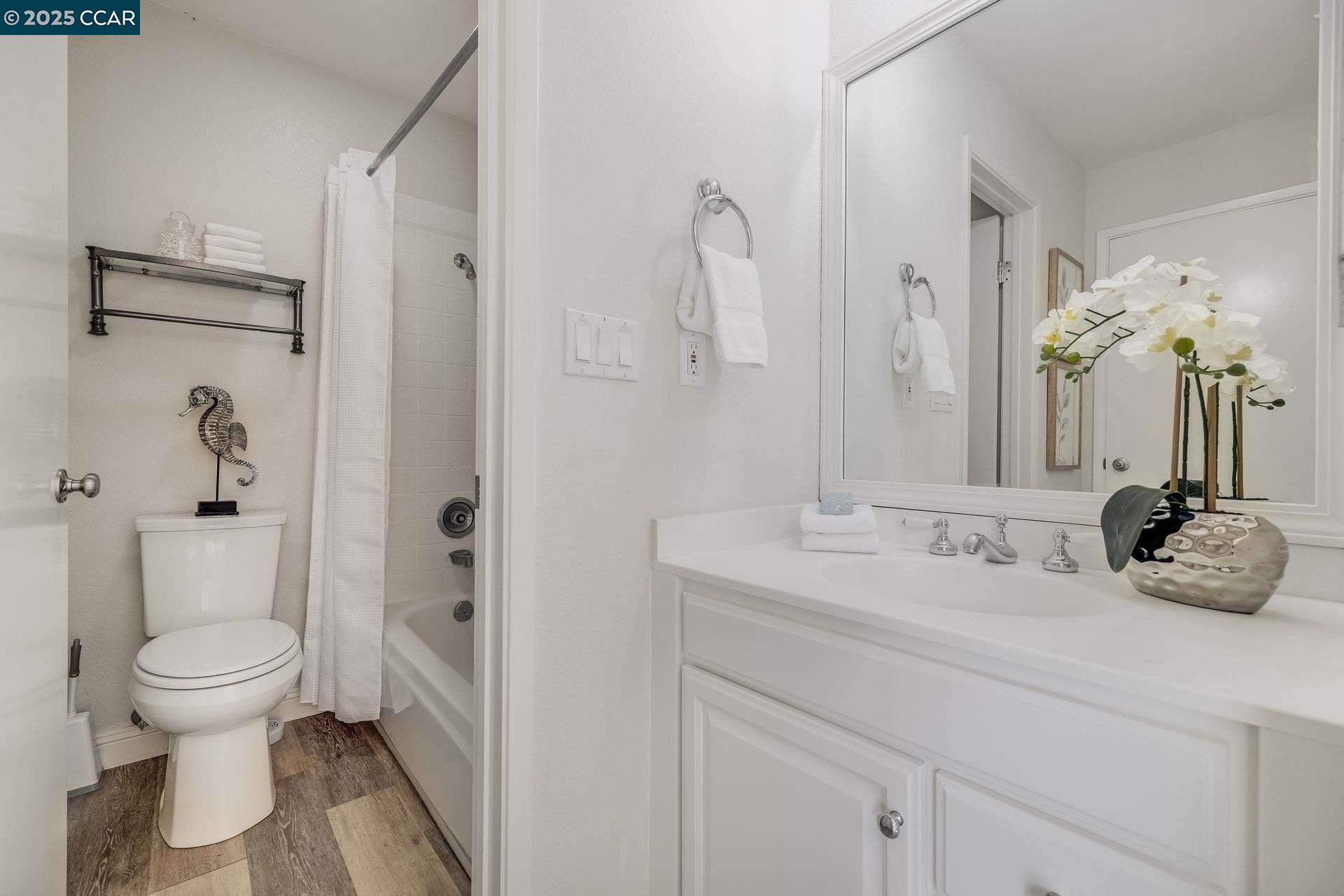 Detail Gallery Image 23 of 33 For 1658 Terrace Way, Walnut Creek,  CA 94597 - 2 Beds | 2 Baths