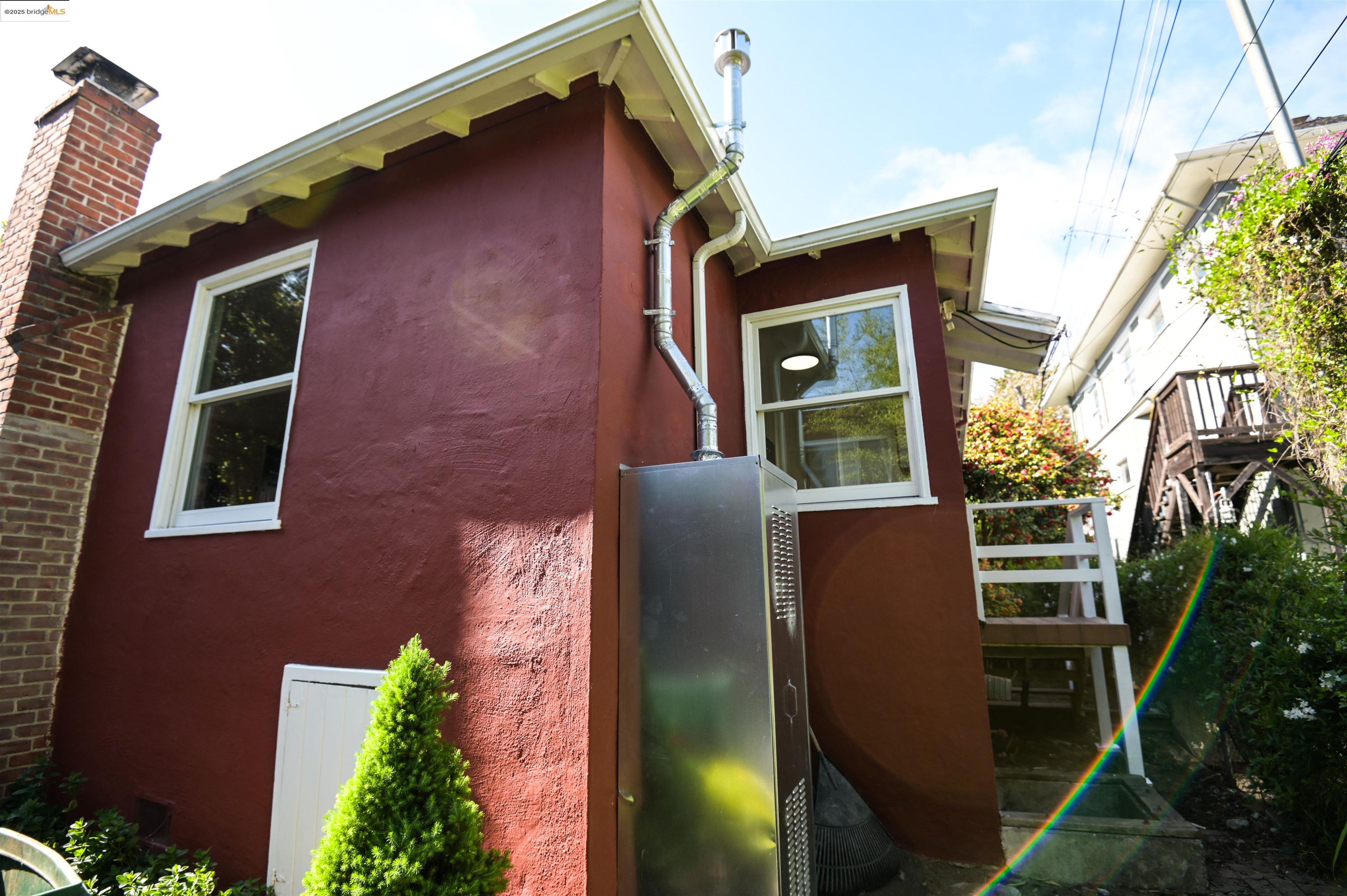 Detail Gallery Image 20 of 21 For 2218 Parker St, Berkeley,  CA 94704 - 1 Beds | 1 Baths