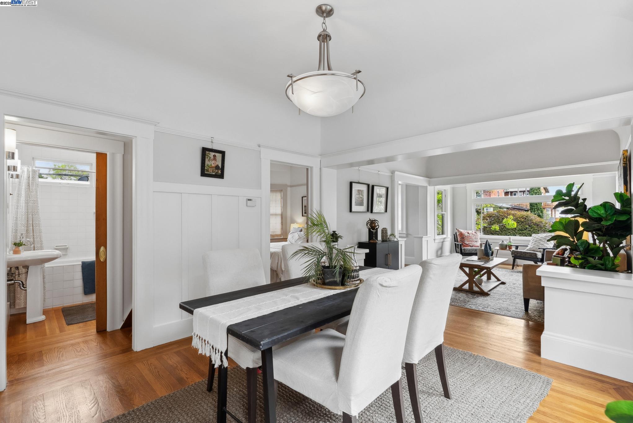 Detail Gallery Image 17 of 49 For 3206 Garfield Ave, Alameda,  CA 94501 - 2 Beds | 1 Baths