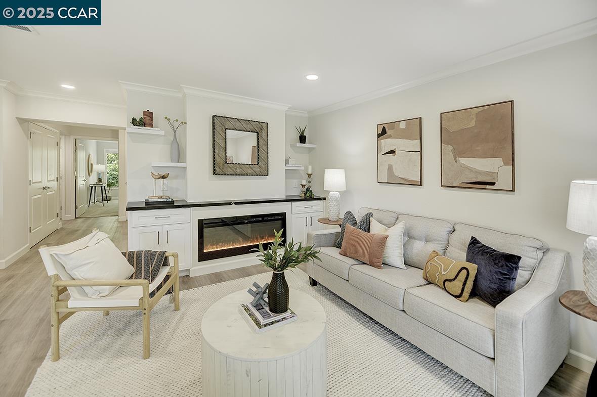 Detail Gallery Image 17 of 52 For 1459 Rockledge Ln #4,  Walnut Creek,  CA 94595 - 2 Beds | 2 Baths