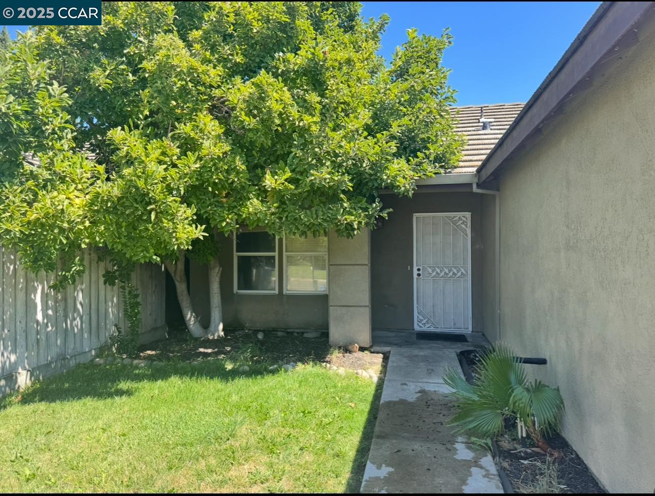 Detail Gallery Image 1 of 28 For 5108 Vigna Way, Salida,  CA 95368 - 3 Beds | 2 Baths