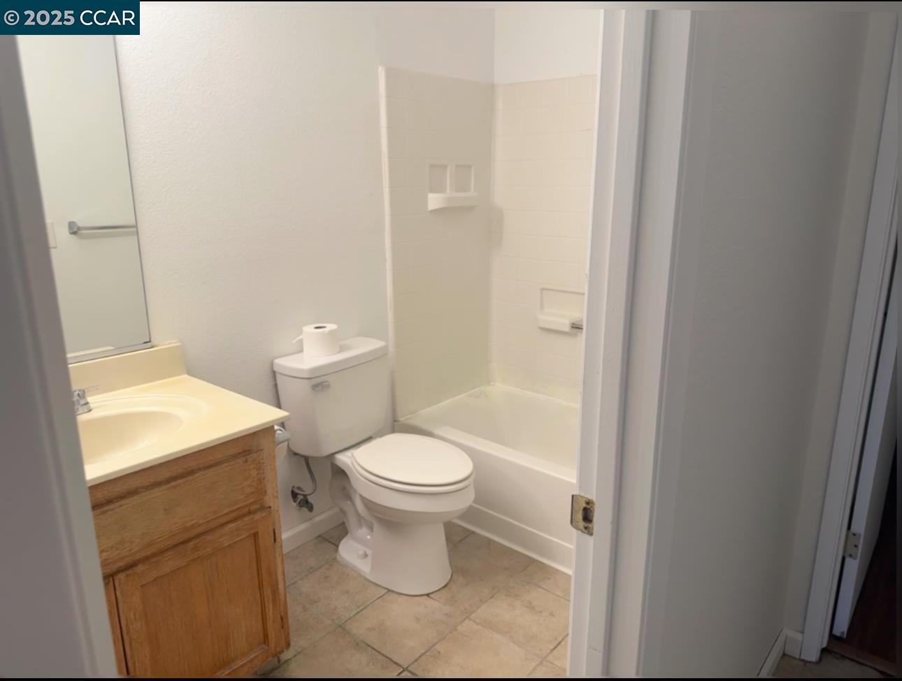 Detail Gallery Image 12 of 28 For 5108 Vigna Way, Salida,  CA 95368 - 3 Beds | 2 Baths