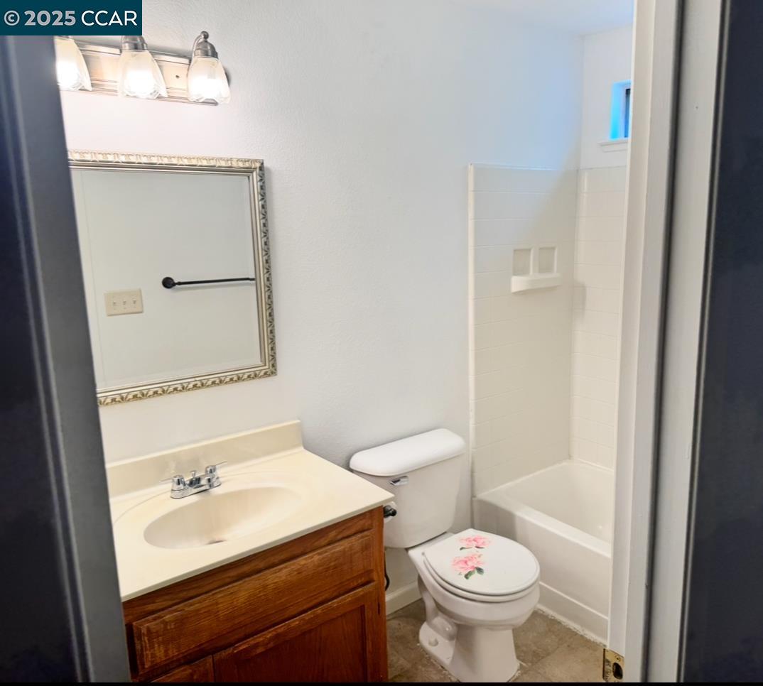 Detail Gallery Image 17 of 28 For 5108 Vigna Way, Salida,  CA 95368 - 3 Beds | 2 Baths