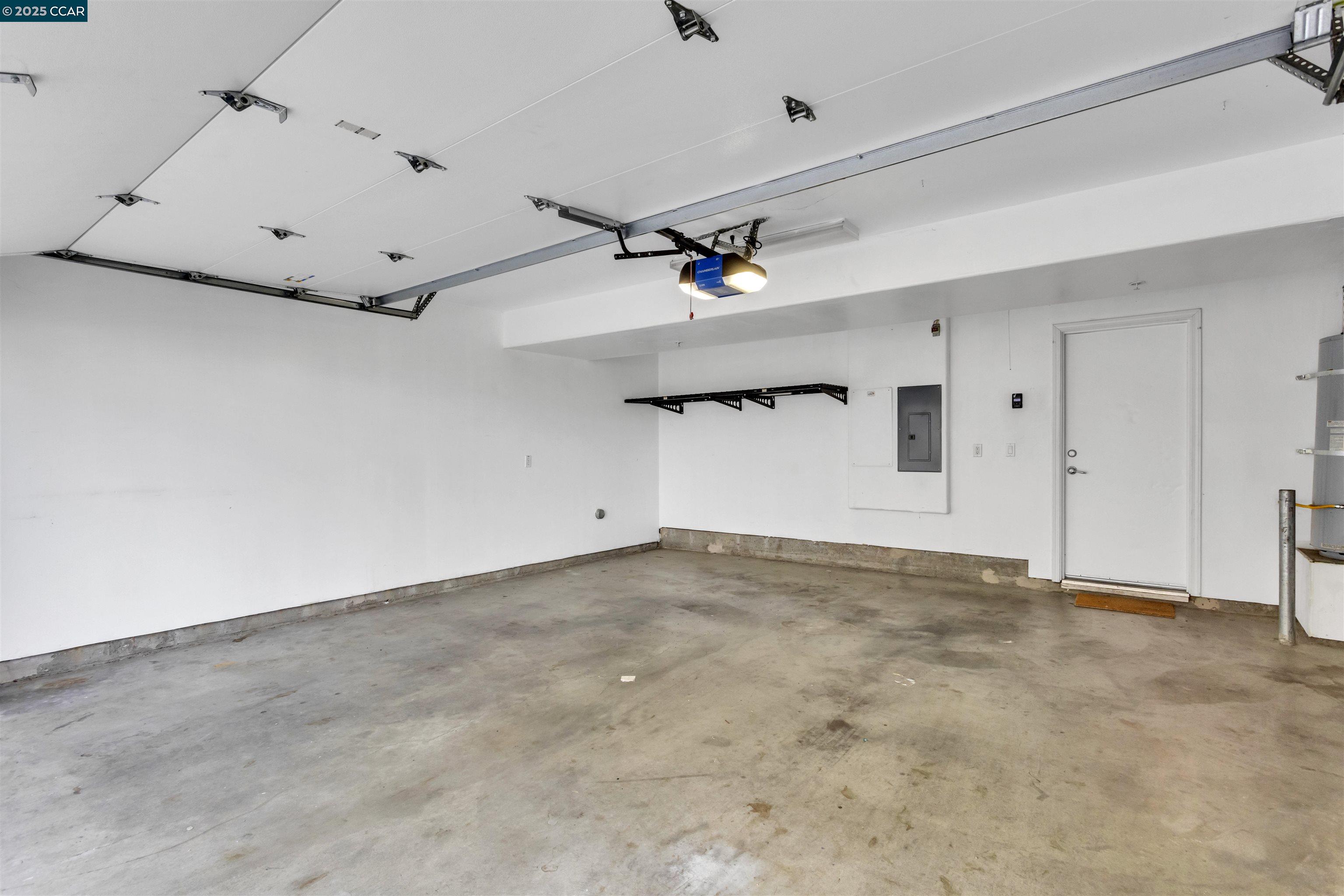 Detail Gallery Image 28 of 41 For 2745 Holly St, San Pablo,  CA 94806 - 3 Beds | 2/1 Baths