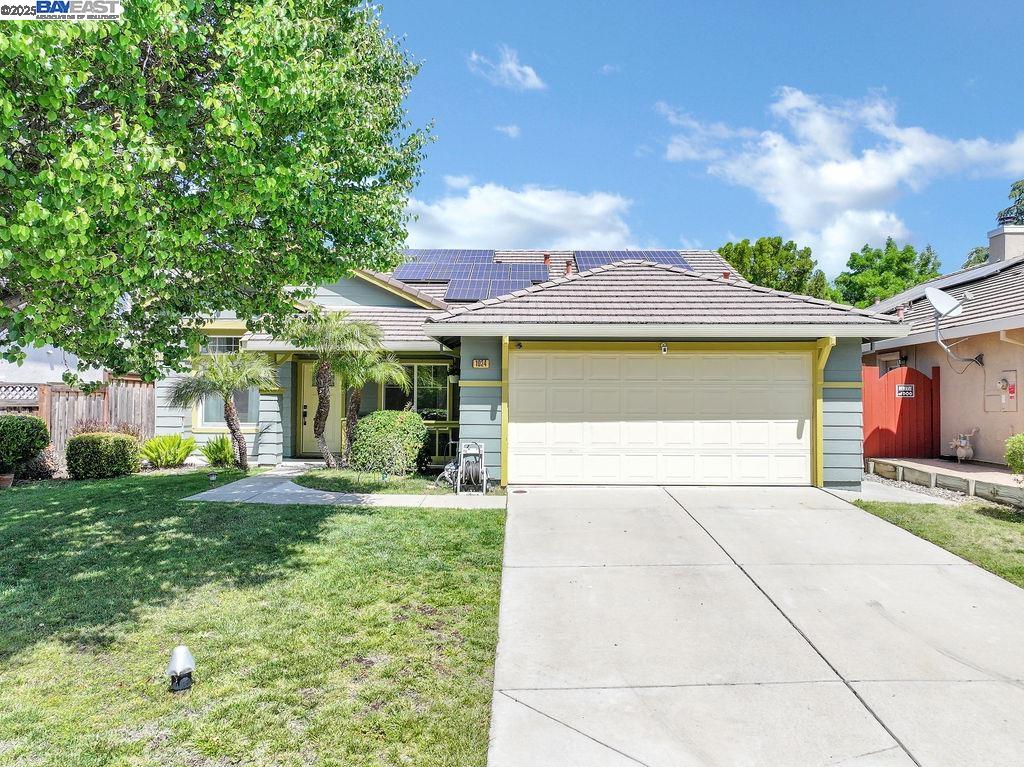 Detail Gallery Image 1 of 24 For 1024 Woodhaven Way, Antioch,  CA 94531 - 4 Beds | 2 Baths