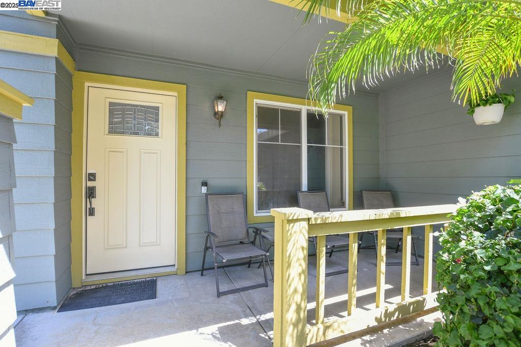 Detail Gallery Image 3 of 24 For 1024 Woodhaven Way, Antioch,  CA 94531 - 4 Beds | 2 Baths
