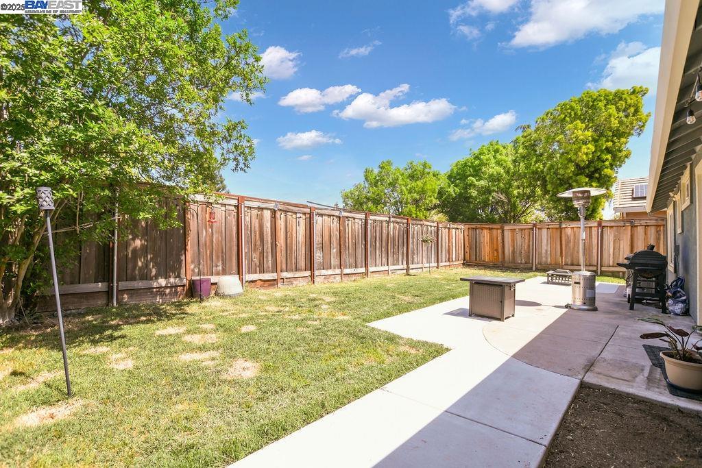 Detail Gallery Image 20 of 24 For 1024 Woodhaven Way, Antioch,  CA 94531 - 4 Beds | 2 Baths