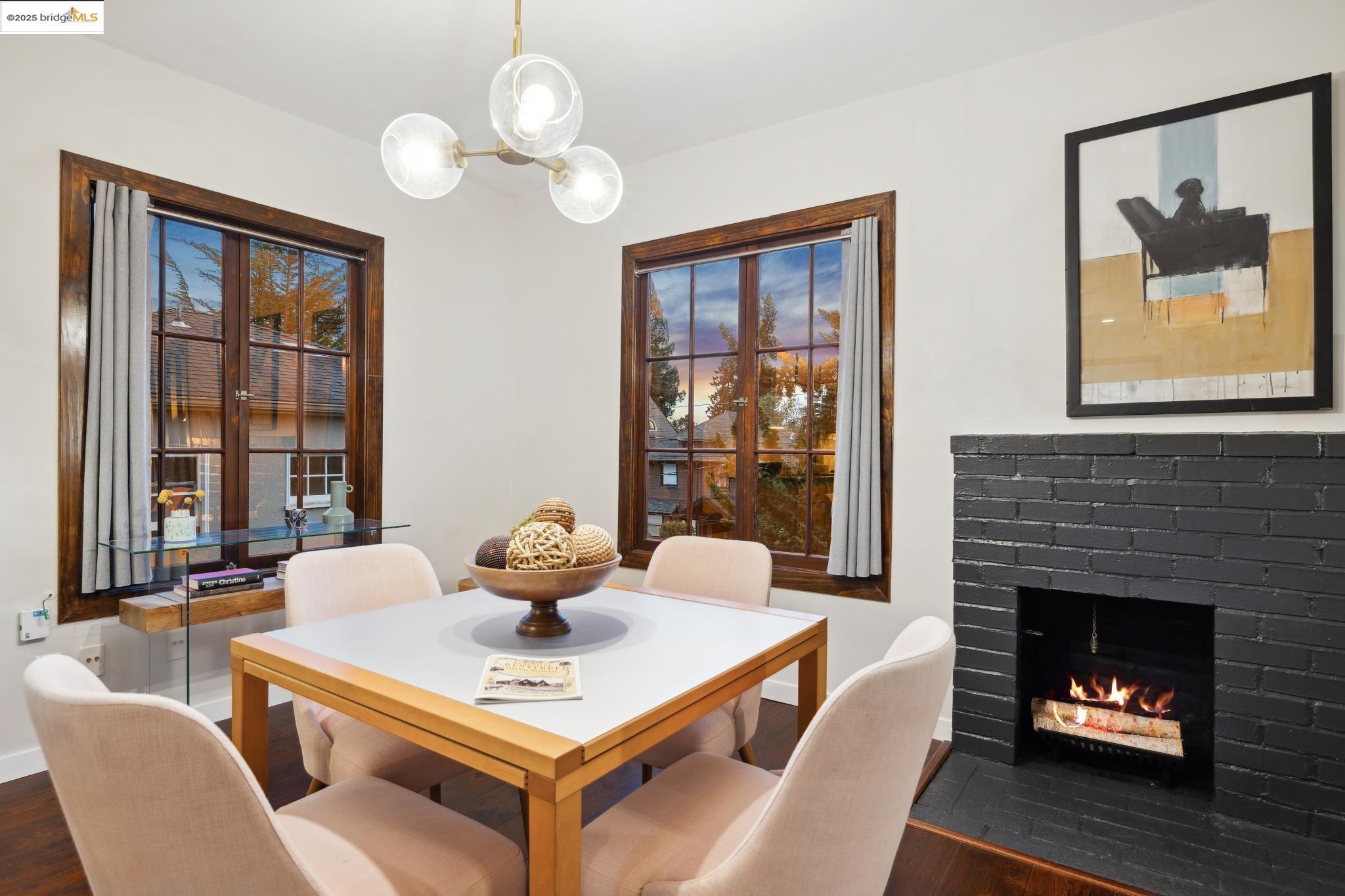 Detail Gallery Image 16 of 43 For 2633 Benvenue #3,  Berkeley,  CA 94704 - 1 Beds | 1 Baths