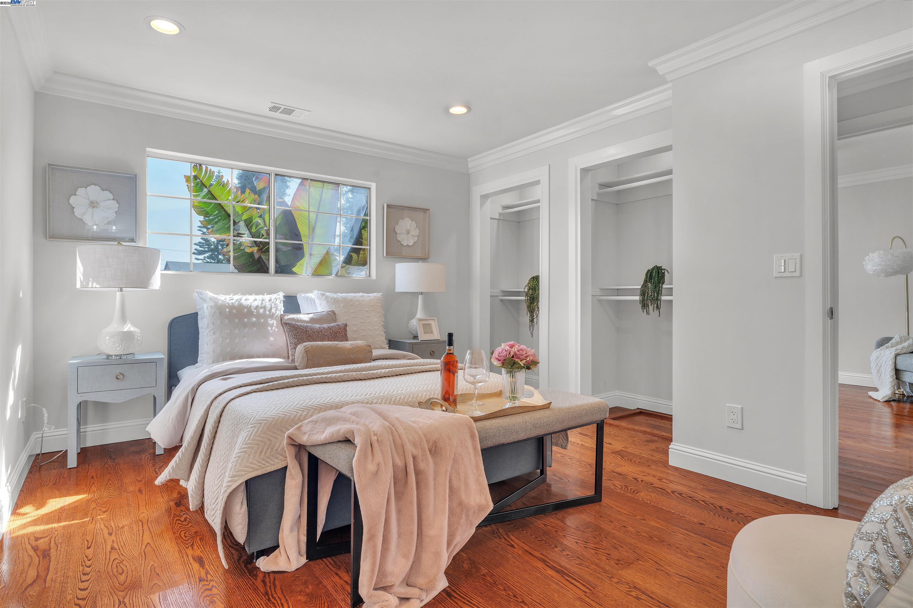 Detail Gallery Image 22 of 60 For 24565 Surrey Way, Hayward,  CA 94544 - 4 Beds | 2 Baths