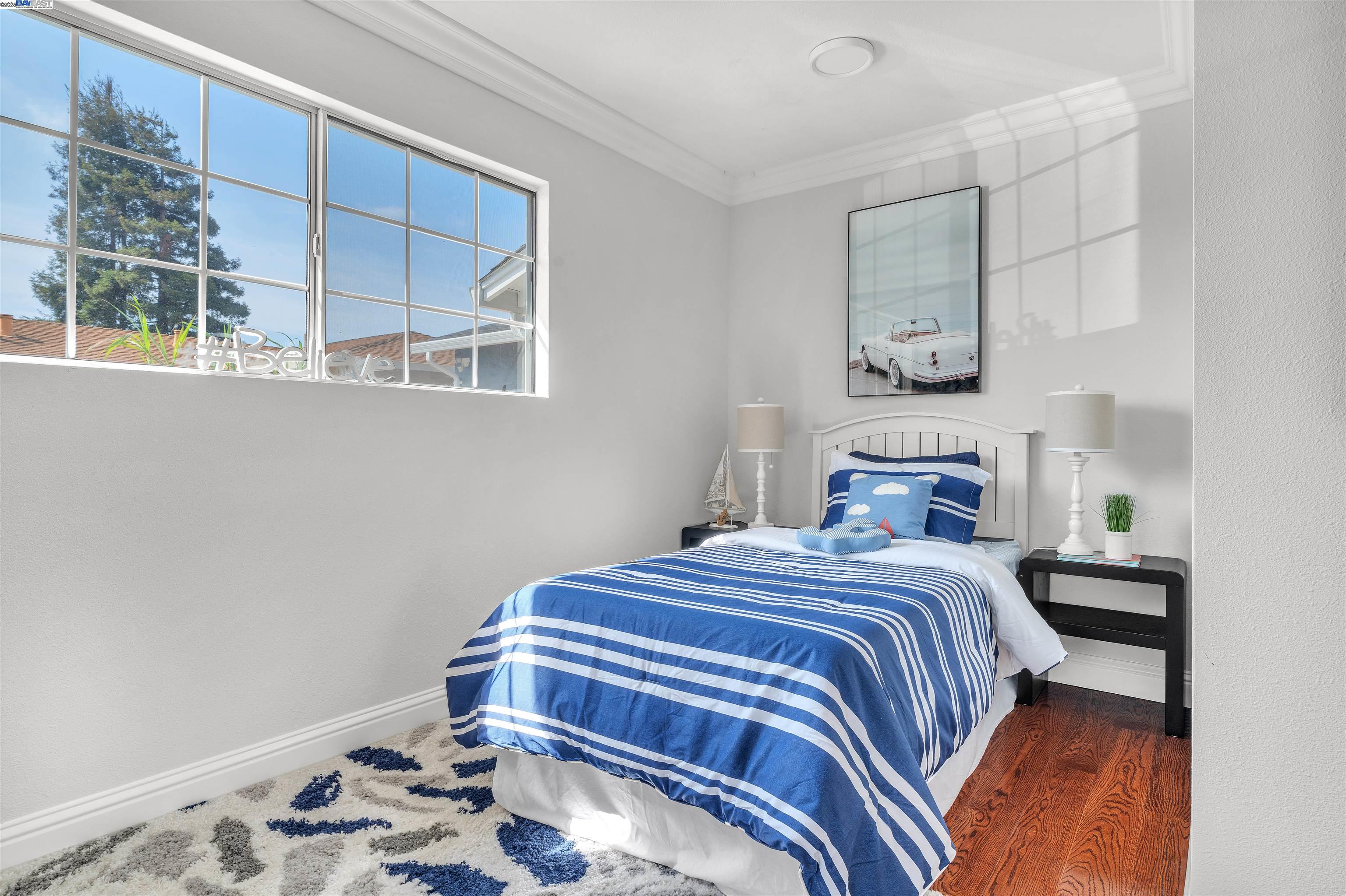 Detail Gallery Image 23 of 60 For 24565 Surrey Way, Hayward,  CA 94544 - 4 Beds | 2 Baths