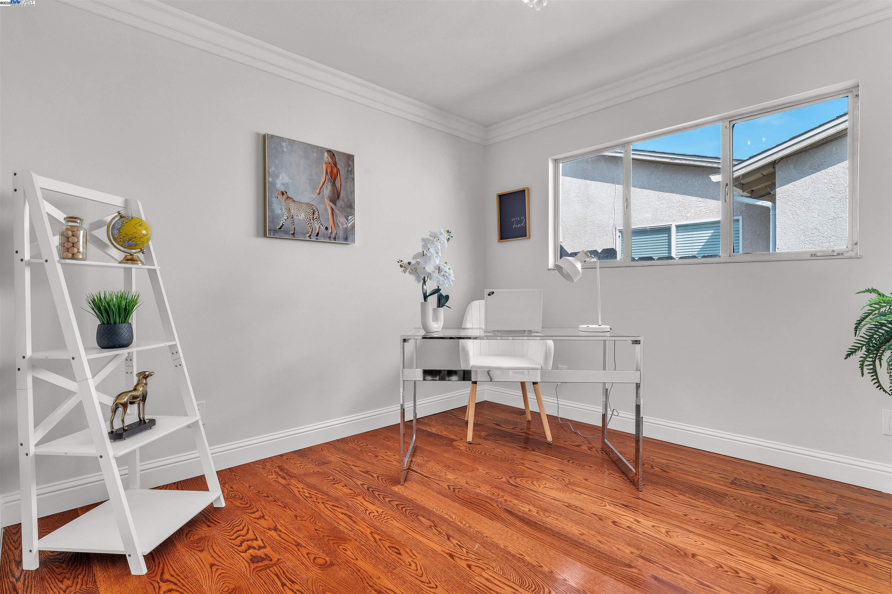 Detail Gallery Image 25 of 60 For 24565 Surrey Way, Hayward,  CA 94544 - 4 Beds | 2 Baths