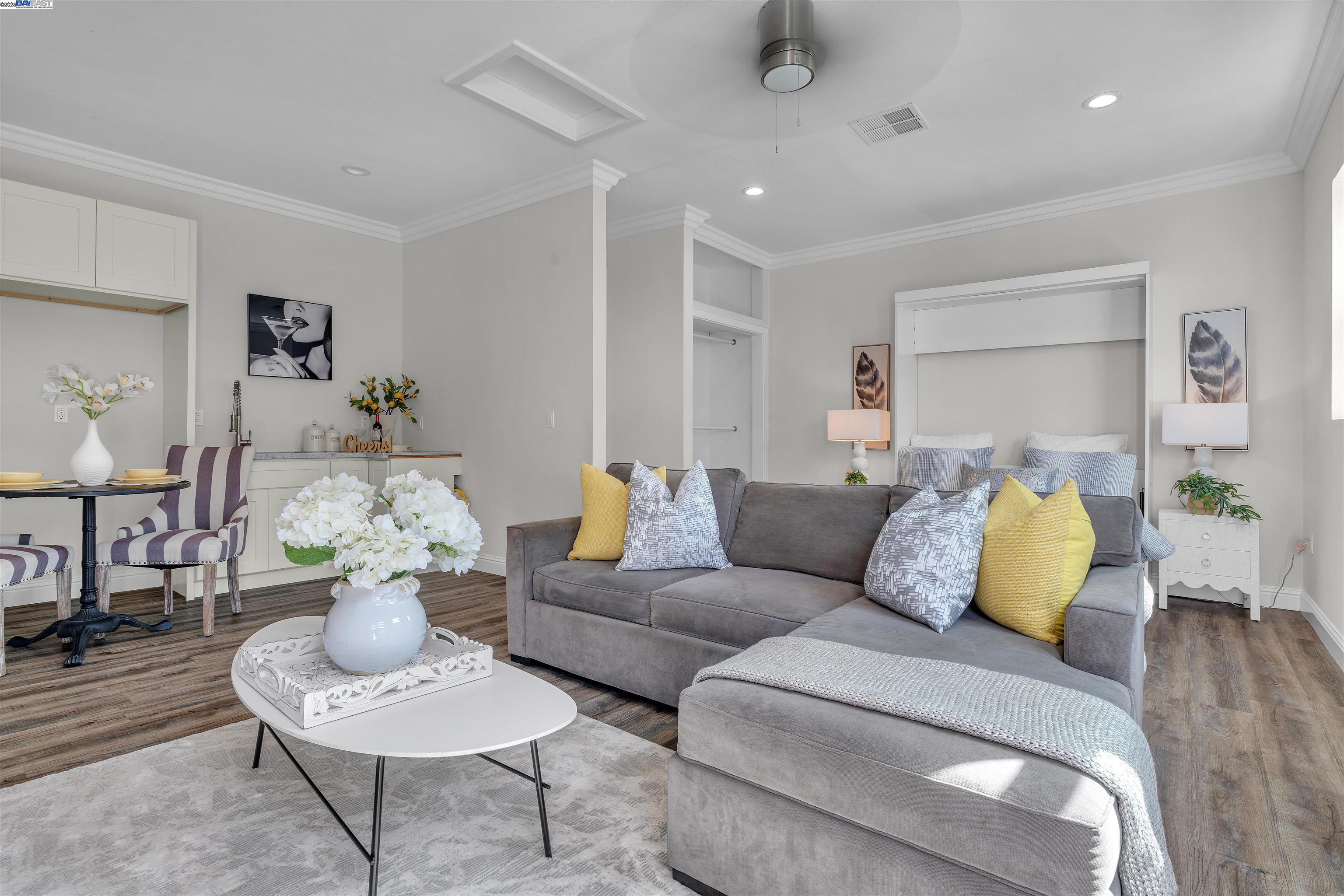 Detail Gallery Image 36 of 60 For 24565 Surrey Way, Hayward,  CA 94544 - 4 Beds | 2 Baths