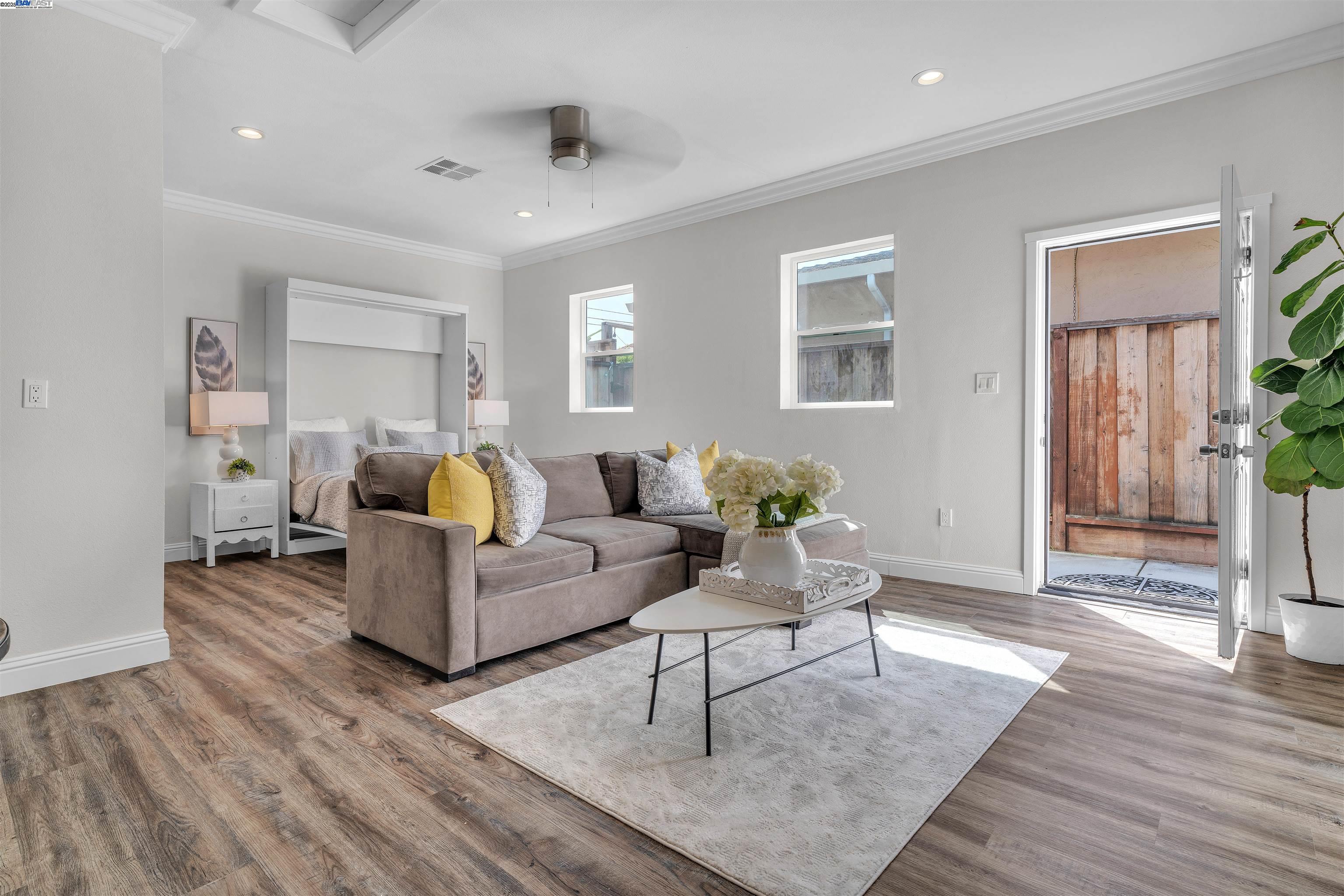 Detail Gallery Image 40 of 60 For 24565 Surrey Way, Hayward,  CA 94544 - 4 Beds | 2 Baths