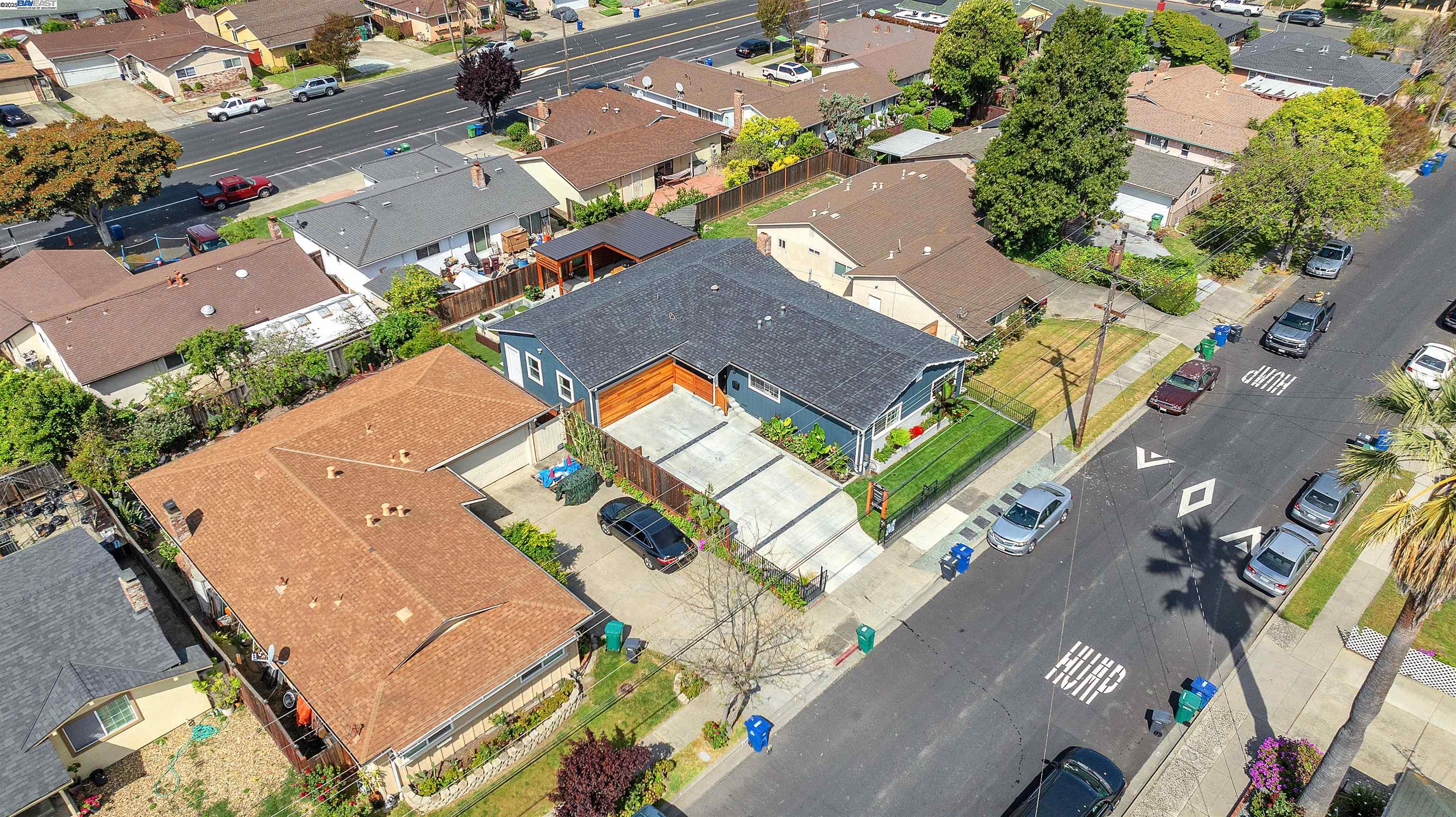 Detail Gallery Image 57 of 60 For 24565 Surrey Way, Hayward,  CA 94544 - 4 Beds | 2 Baths