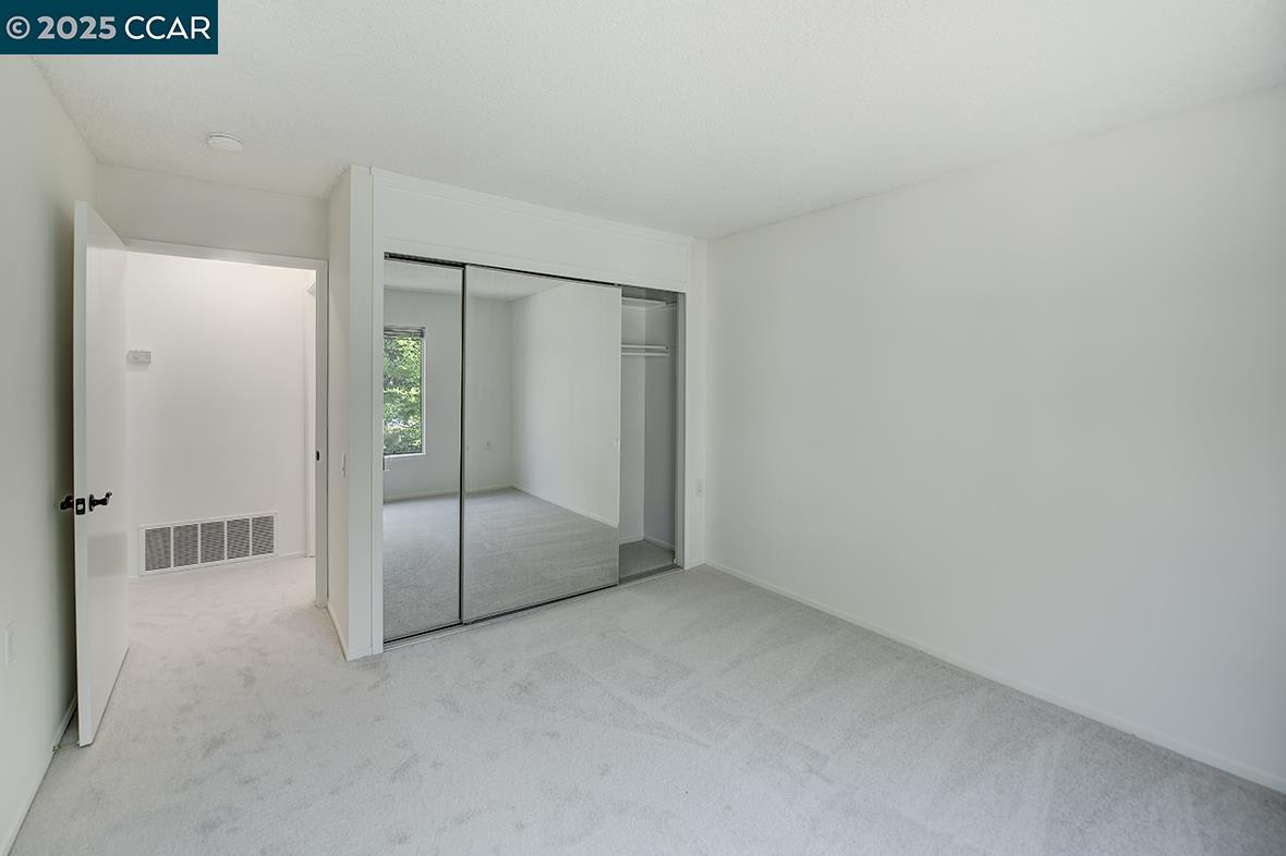 Detail Gallery Image 24 of 40 For 1300 Singingwood Ct. #3,  Walnut Creek,  CA 94595 - 2 Beds | 1 Baths