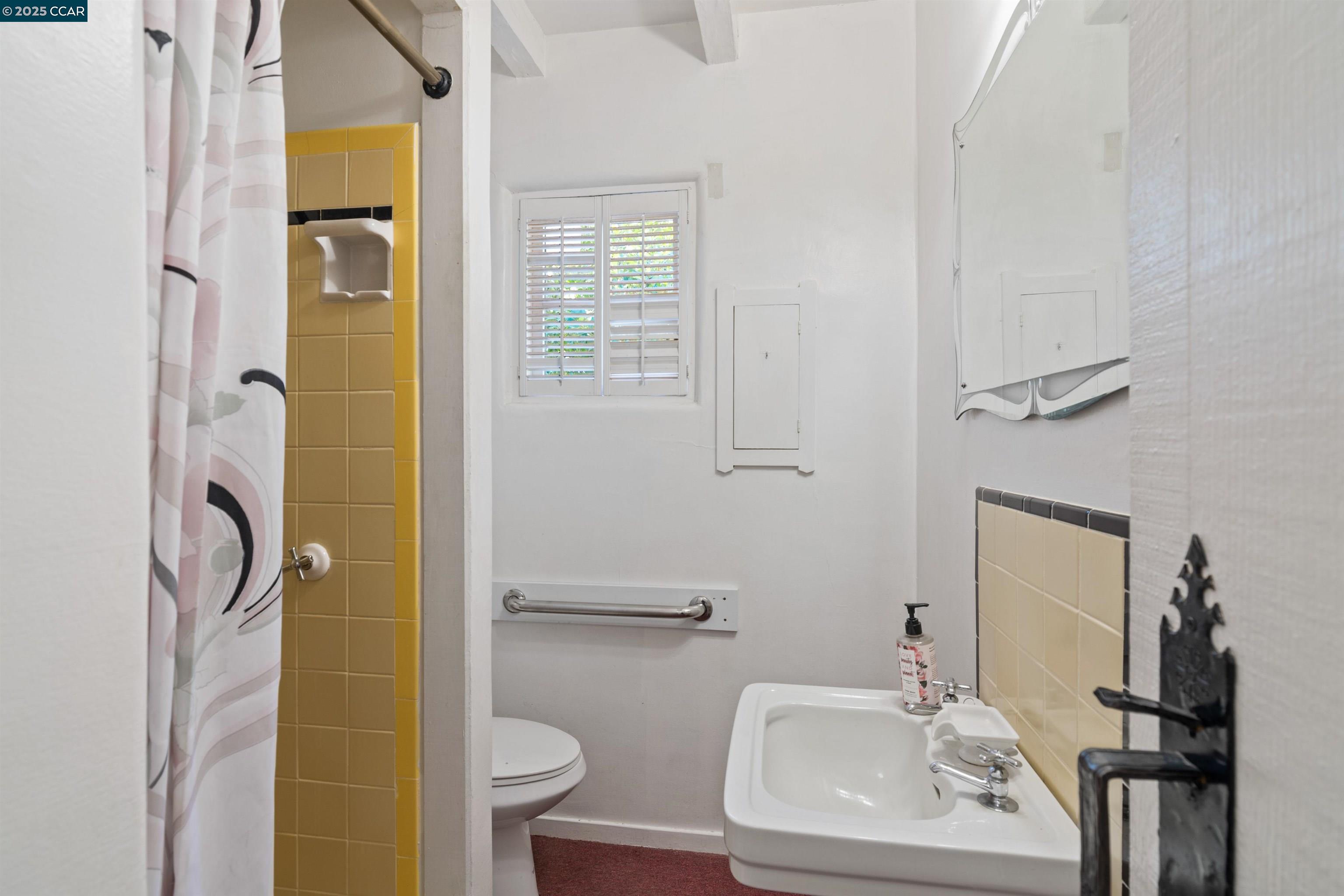 Detail Gallery Image 19 of 36 For 2339 Tice Valley Blvd, Walnut Creek,  CA 94595 - 2 Beds | 2 Baths