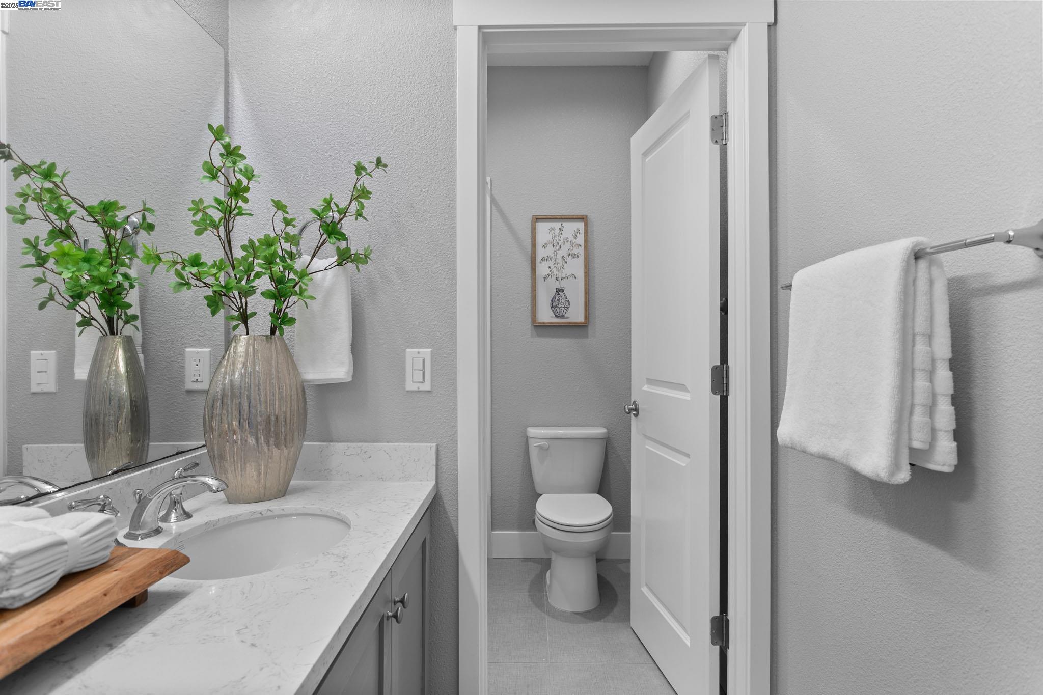 Detail Gallery Image 26 of 42 For 1032 Barberry Terrace, Sunnyvale,  CA 94086 - 4 Beds | 3/1 Baths