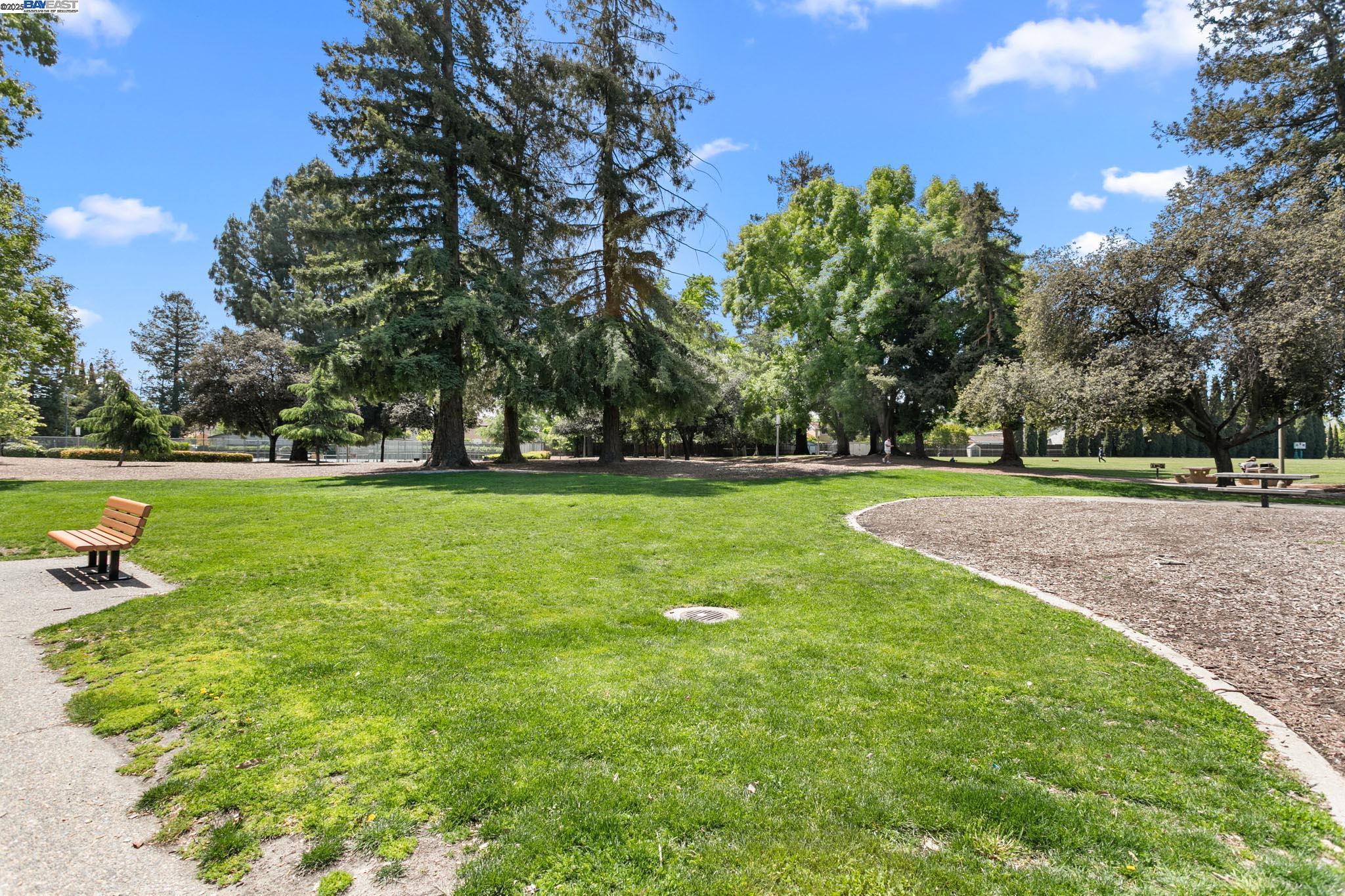 Detail Gallery Image 40 of 42 For 1032 Barberry Terrace, Sunnyvale,  CA 94086 - 4 Beds | 3/1 Baths