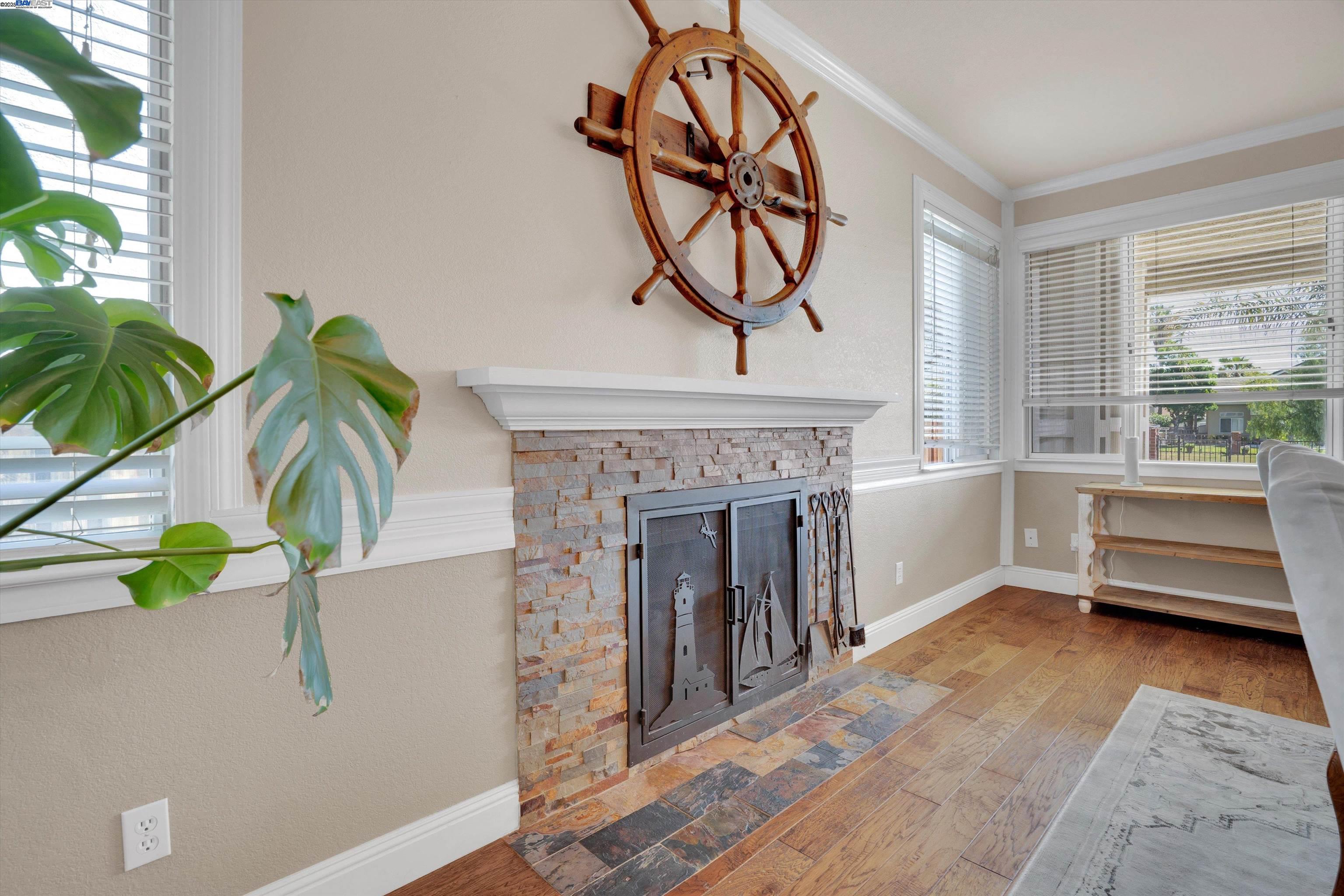 Detail Gallery Image 19 of 47 For 2227 Colonial Ct, Discovery Bay,  CA 94505 - 4 Beds | 3 Baths