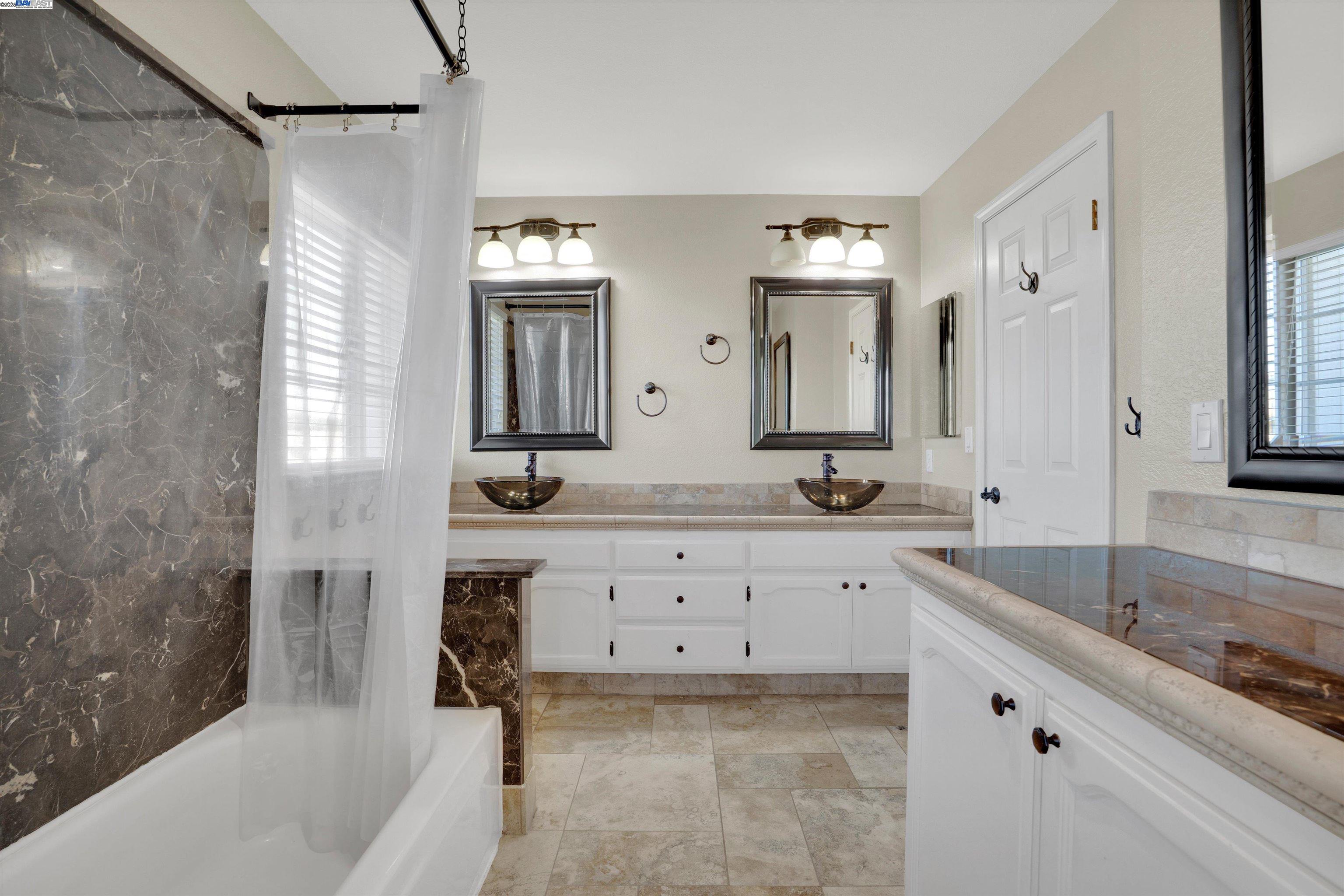 Detail Gallery Image 24 of 47 For 2227 Colonial Ct, Discovery Bay,  CA 94505 - 4 Beds | 3 Baths