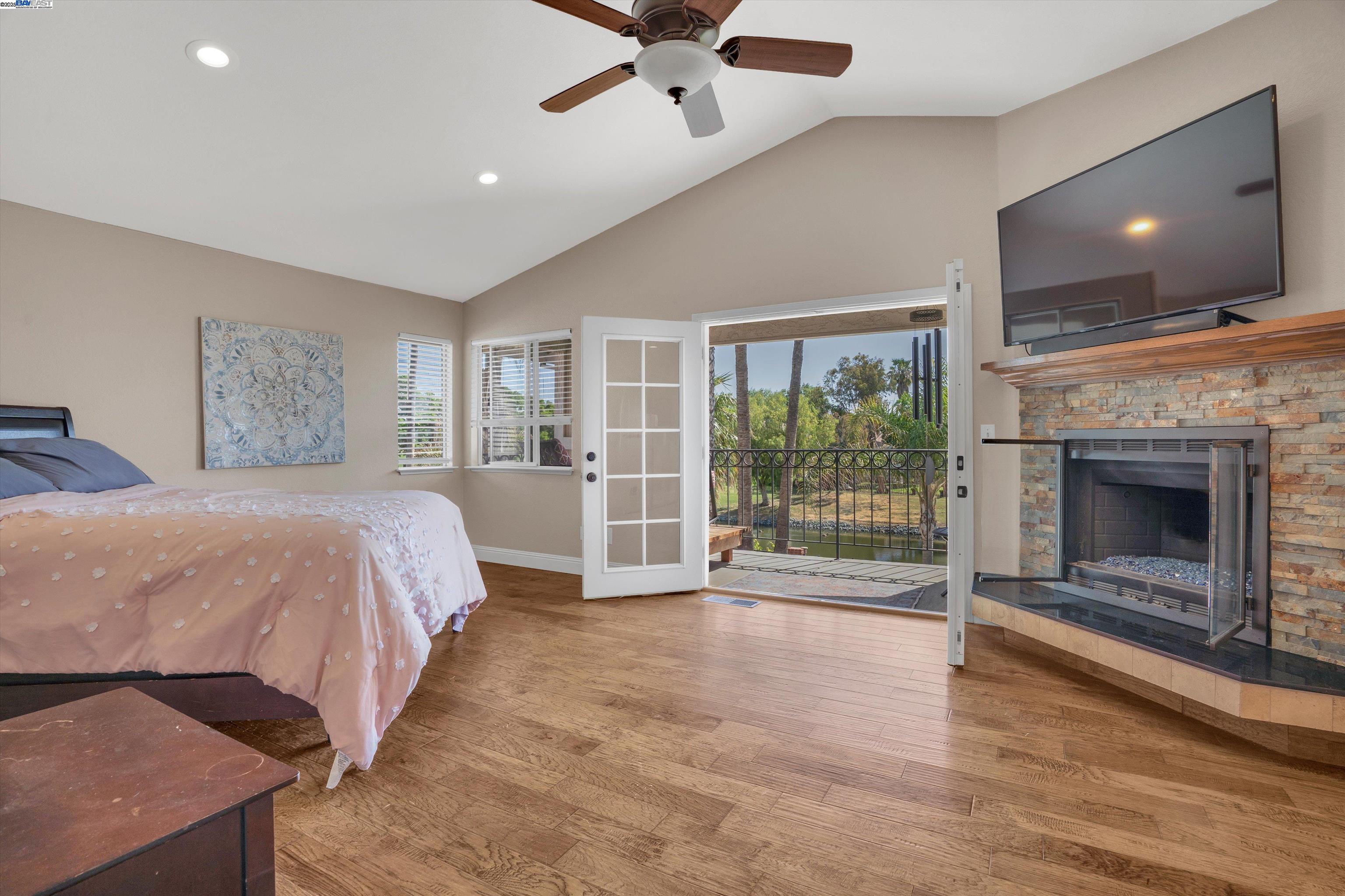 Detail Gallery Image 27 of 47 For 2227 Colonial Ct, Discovery Bay,  CA 94505 - 4 Beds | 3 Baths