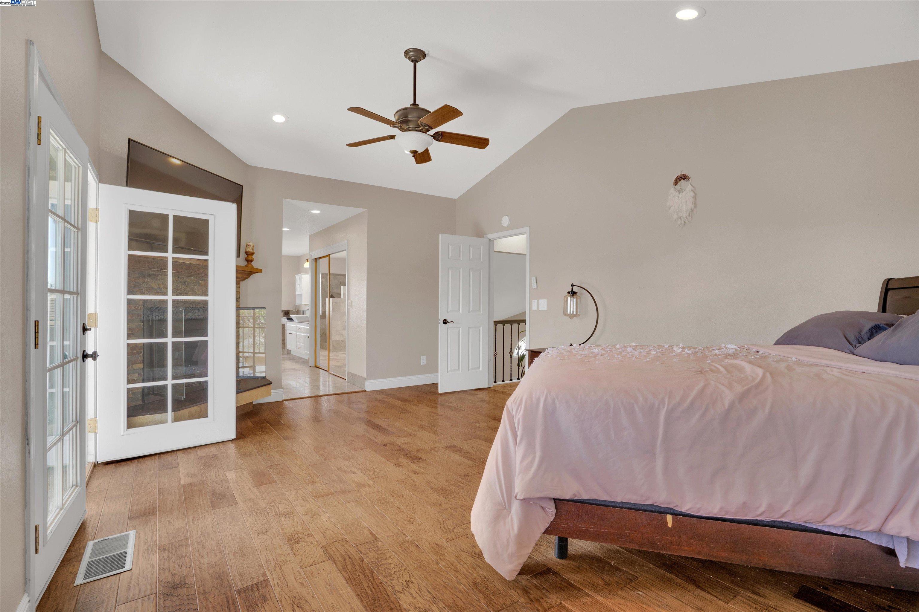 Detail Gallery Image 28 of 47 For 2227 Colonial Ct, Discovery Bay,  CA 94505 - 4 Beds | 3 Baths