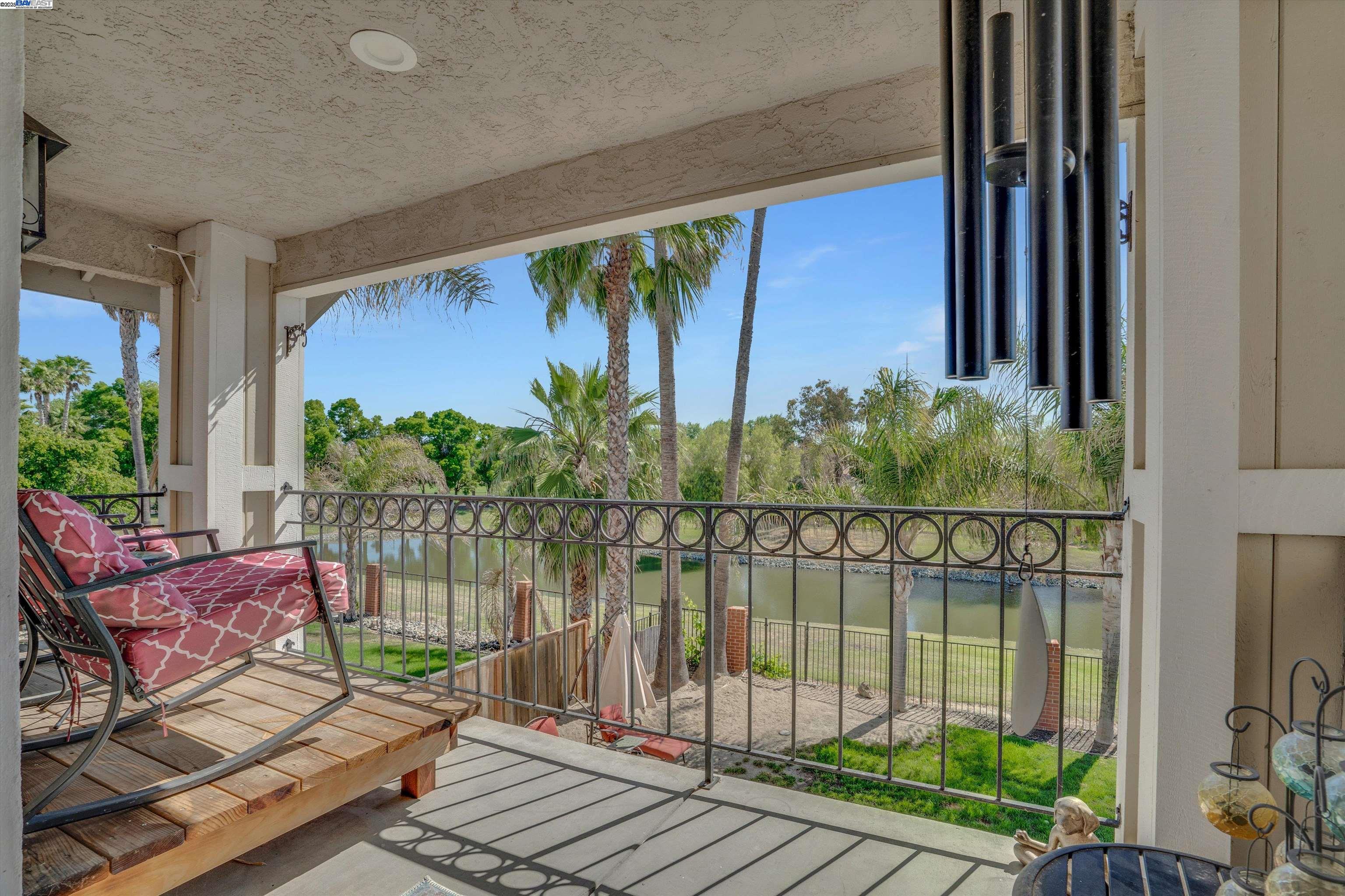Detail Gallery Image 29 of 47 For 2227 Colonial Ct, Discovery Bay,  CA 94505 - 4 Beds | 3 Baths