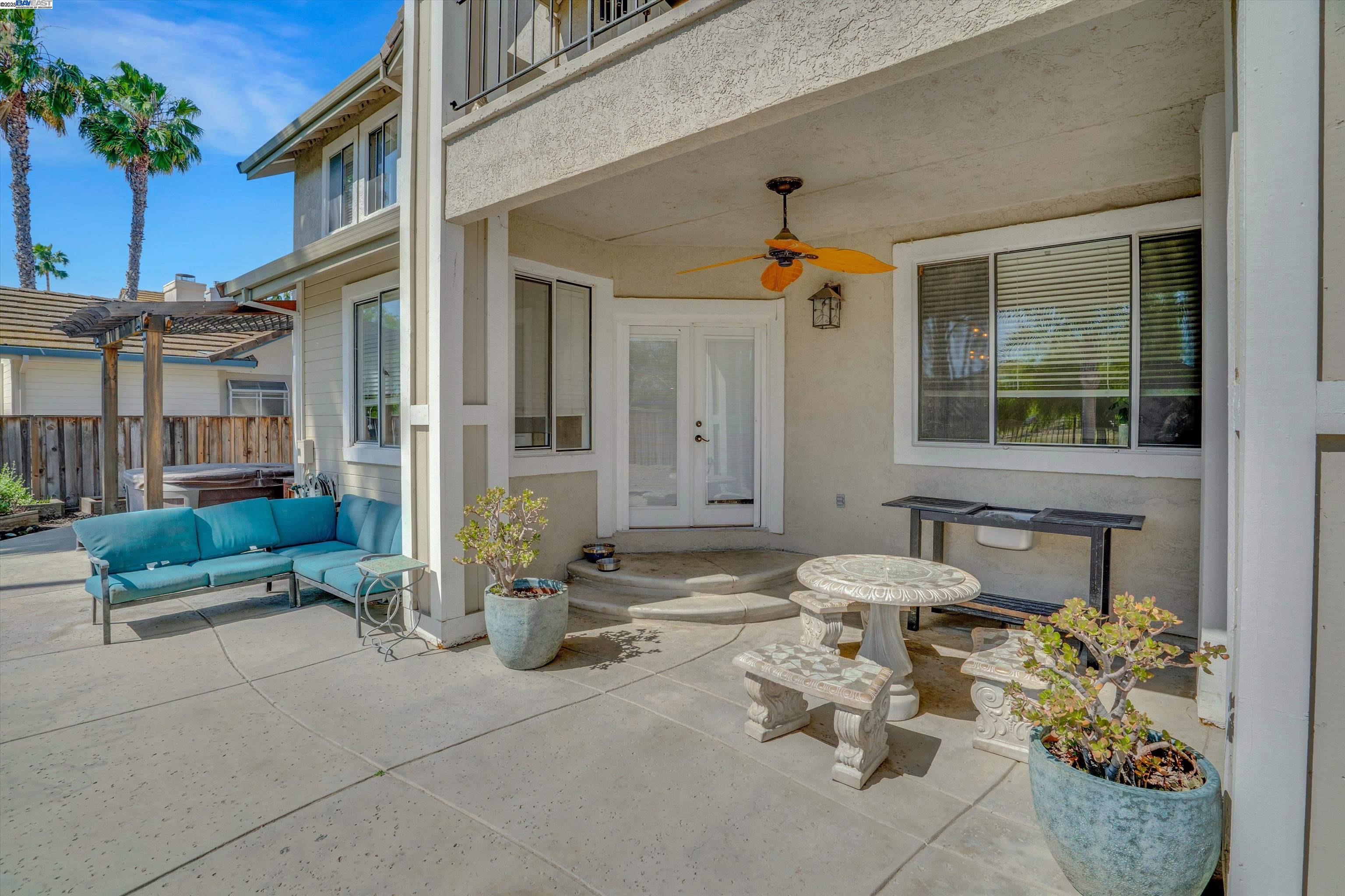 Detail Gallery Image 33 of 47 For 2227 Colonial Ct, Discovery Bay,  CA 94505 - 4 Beds | 3 Baths