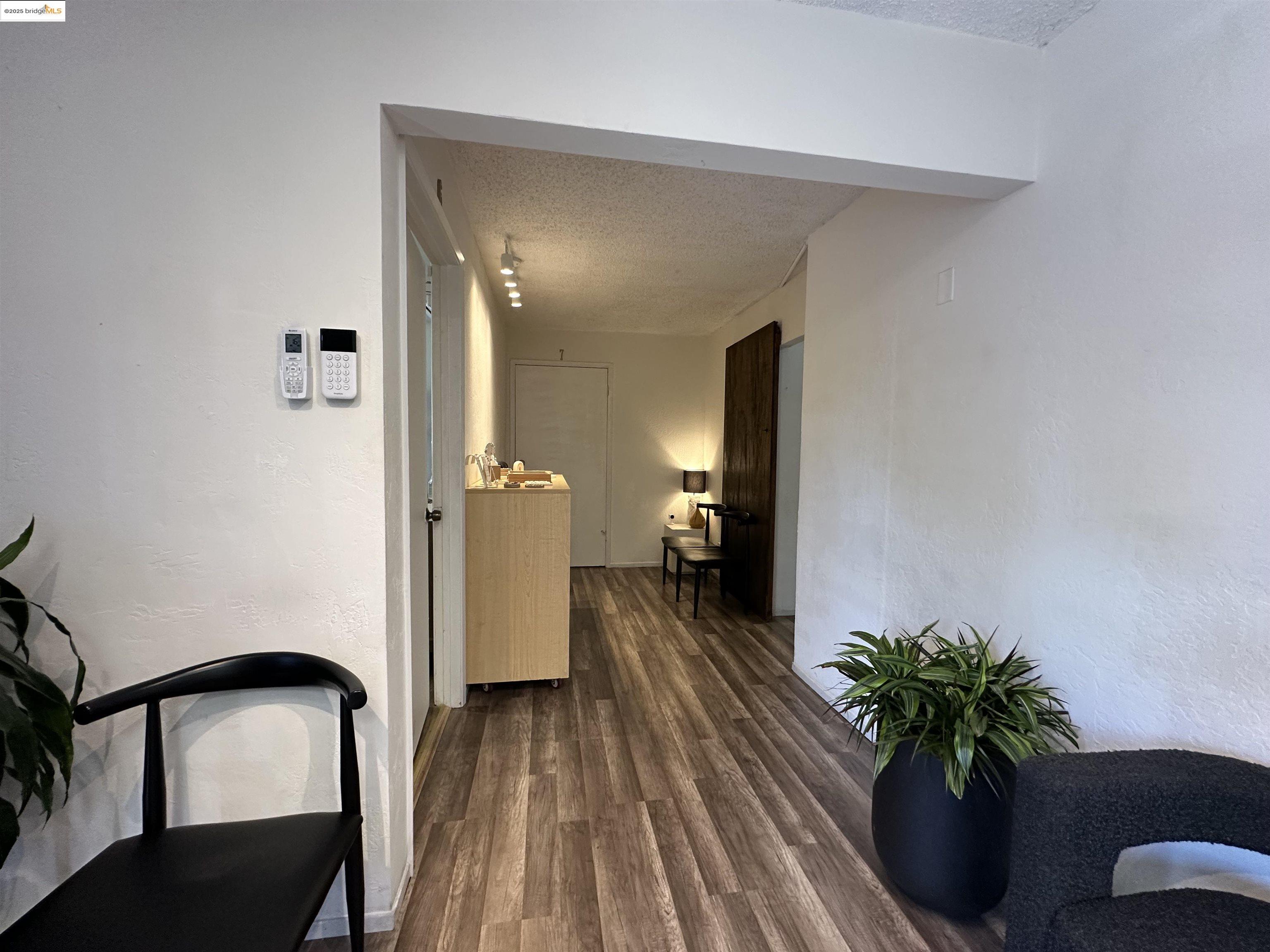 Detail Gallery Image 17 of 19 For 501 S Bascom Ave, San Jose,  CA 95128 - – Beds | – Baths