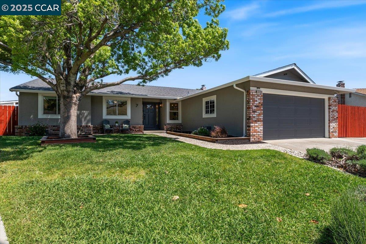 Detail Gallery Image 1 of 1 For 7 Nina Pl., Pittsburg,  CA 94565 - 3 Beds | 2 Baths