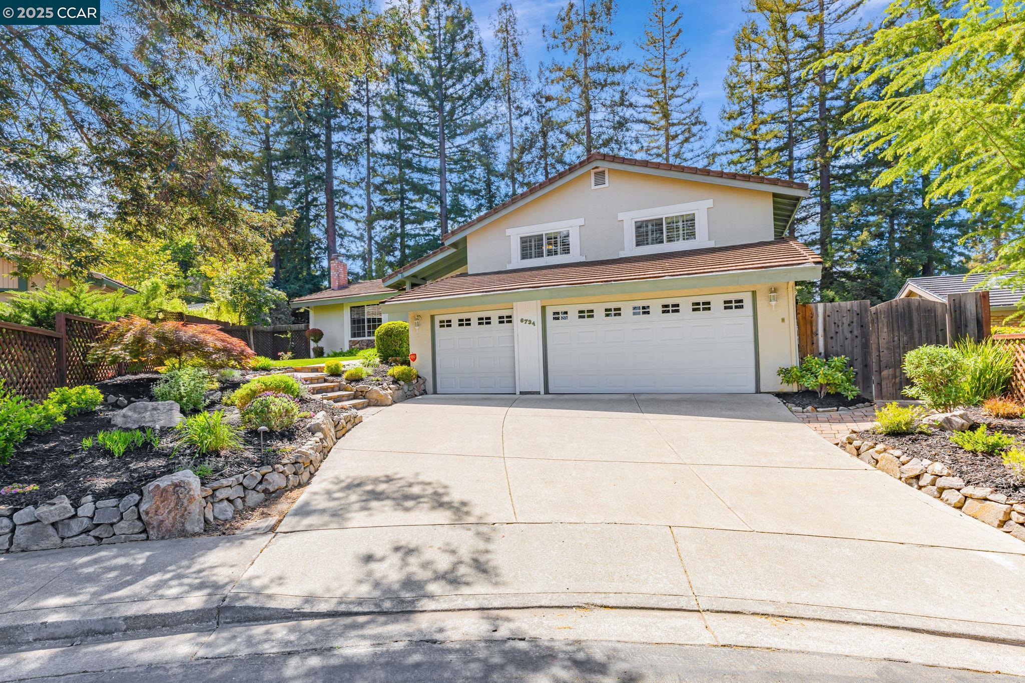 Detail Gallery Image 3 of 56 For 6734 Corte Segunda, Martinez,  CA 94553 - 4 Beds | 3 Baths
